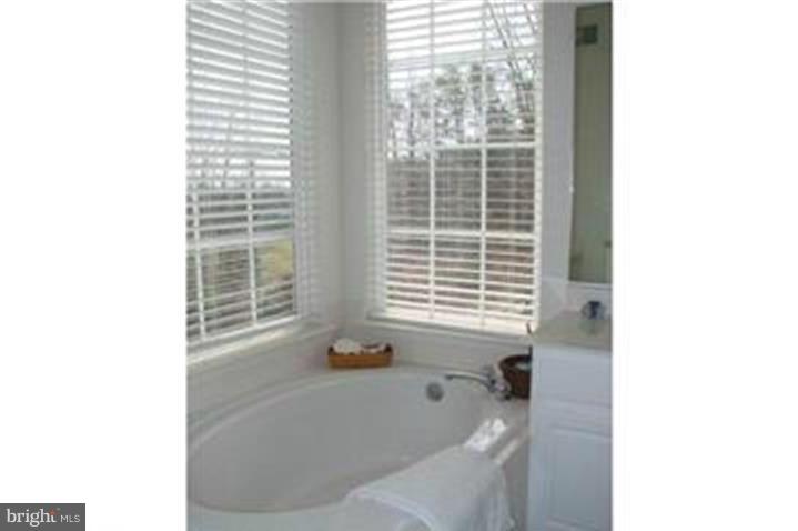 THE FOREST AT SOUTHRUN - Residential Lease