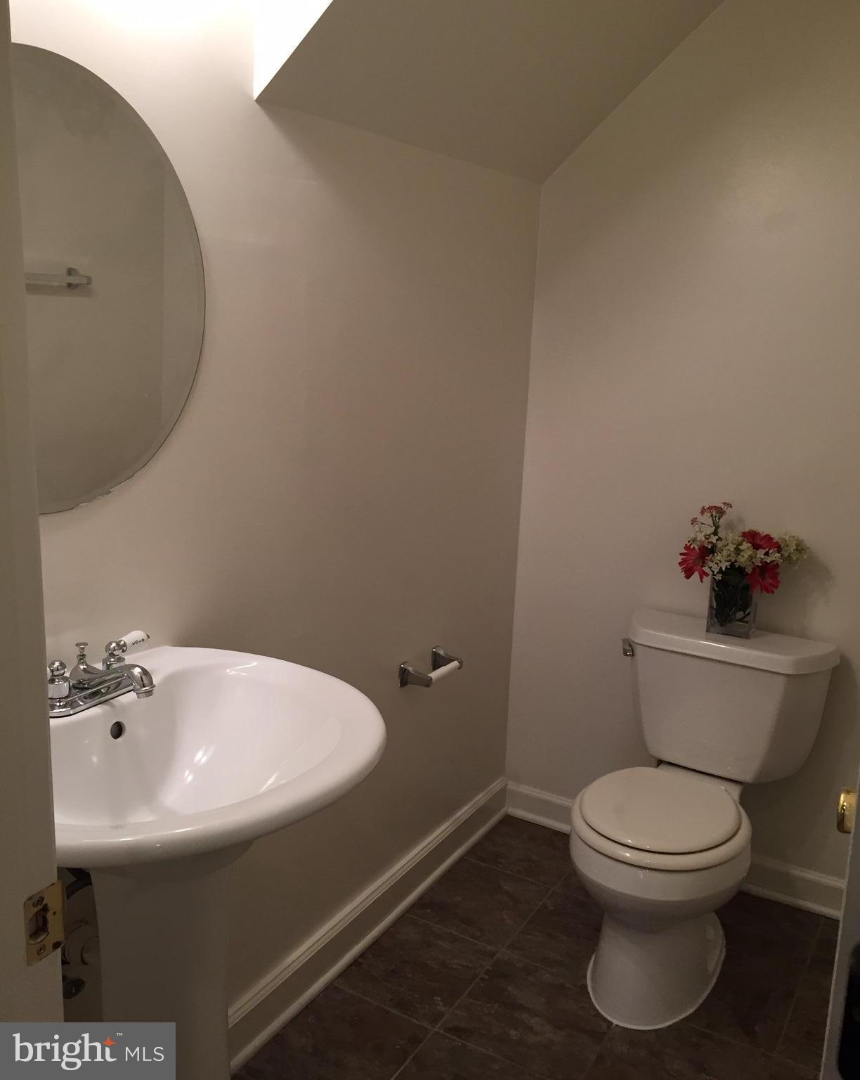 THE FOREST AT SOUTHRUN - Residential Lease