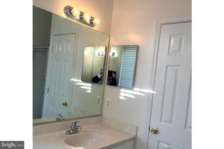 THE FOREST AT SOUTHRUN - Residential Lease