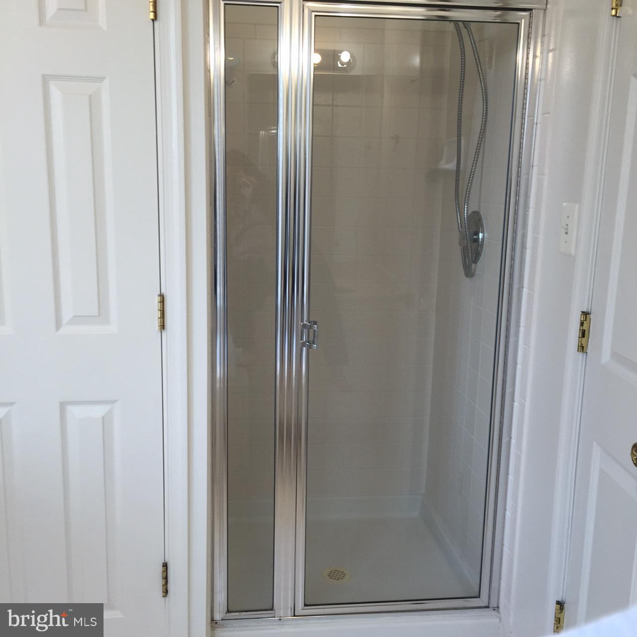 THE FOREST AT SOUTHRUN - Residential Lease