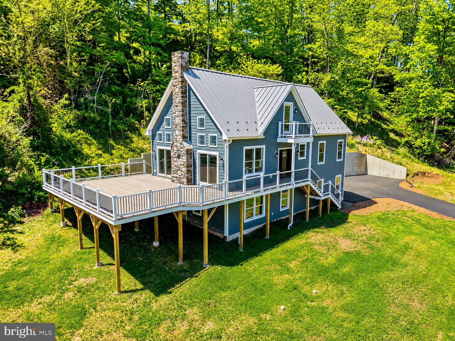 759 RIVER RD
