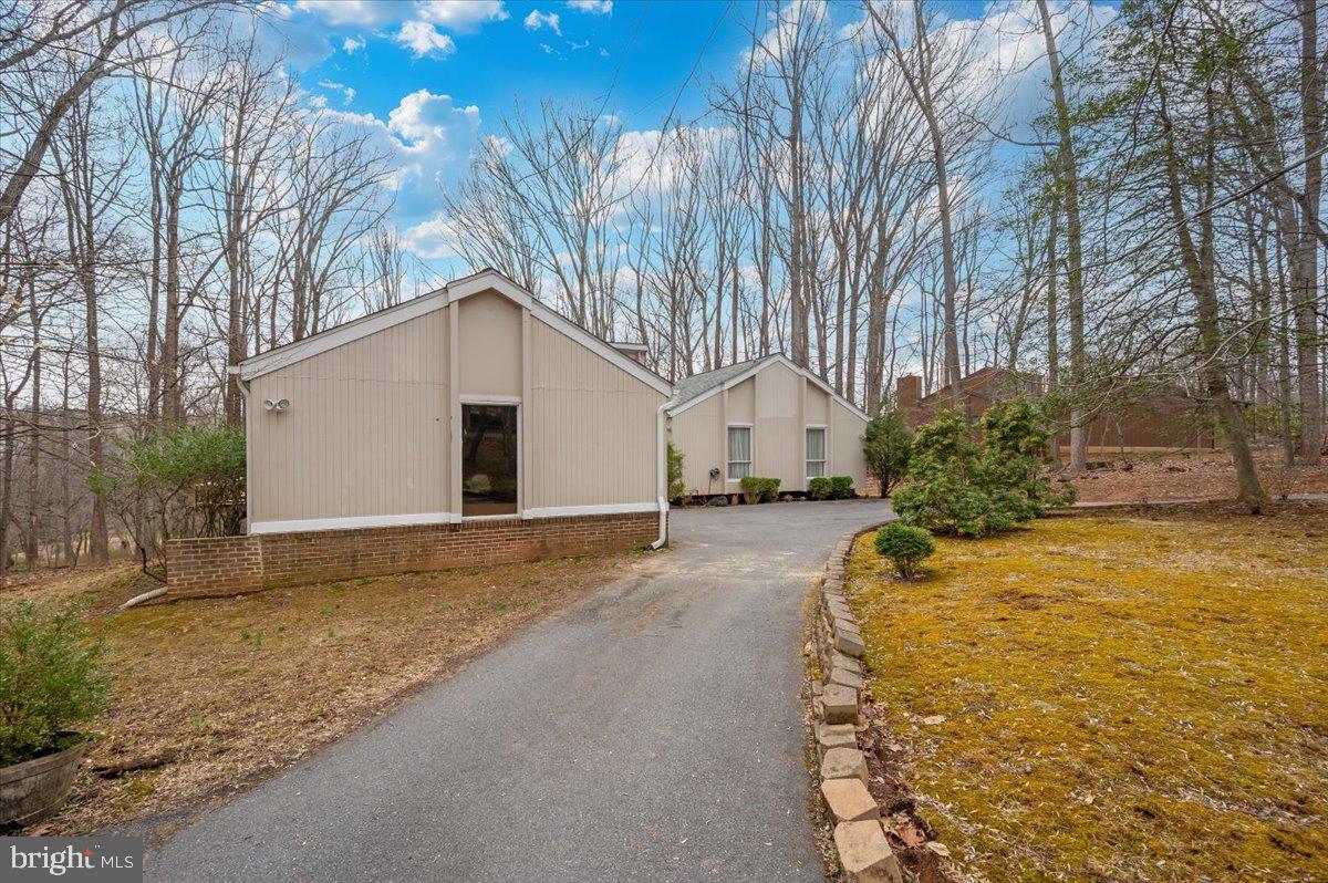 HOLLINRIDGE - Residential