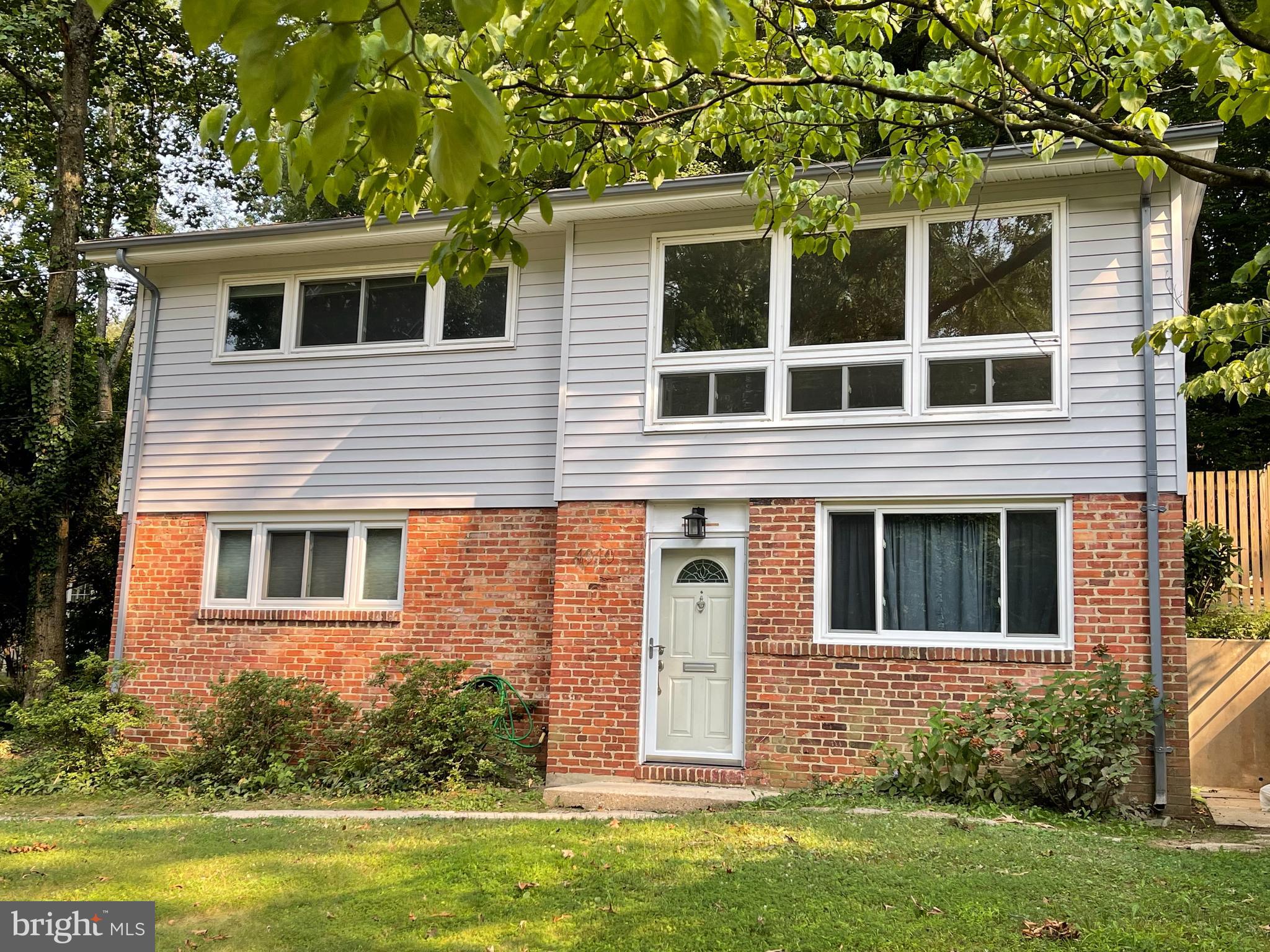 ROCK CREEK PALISADES - Residential