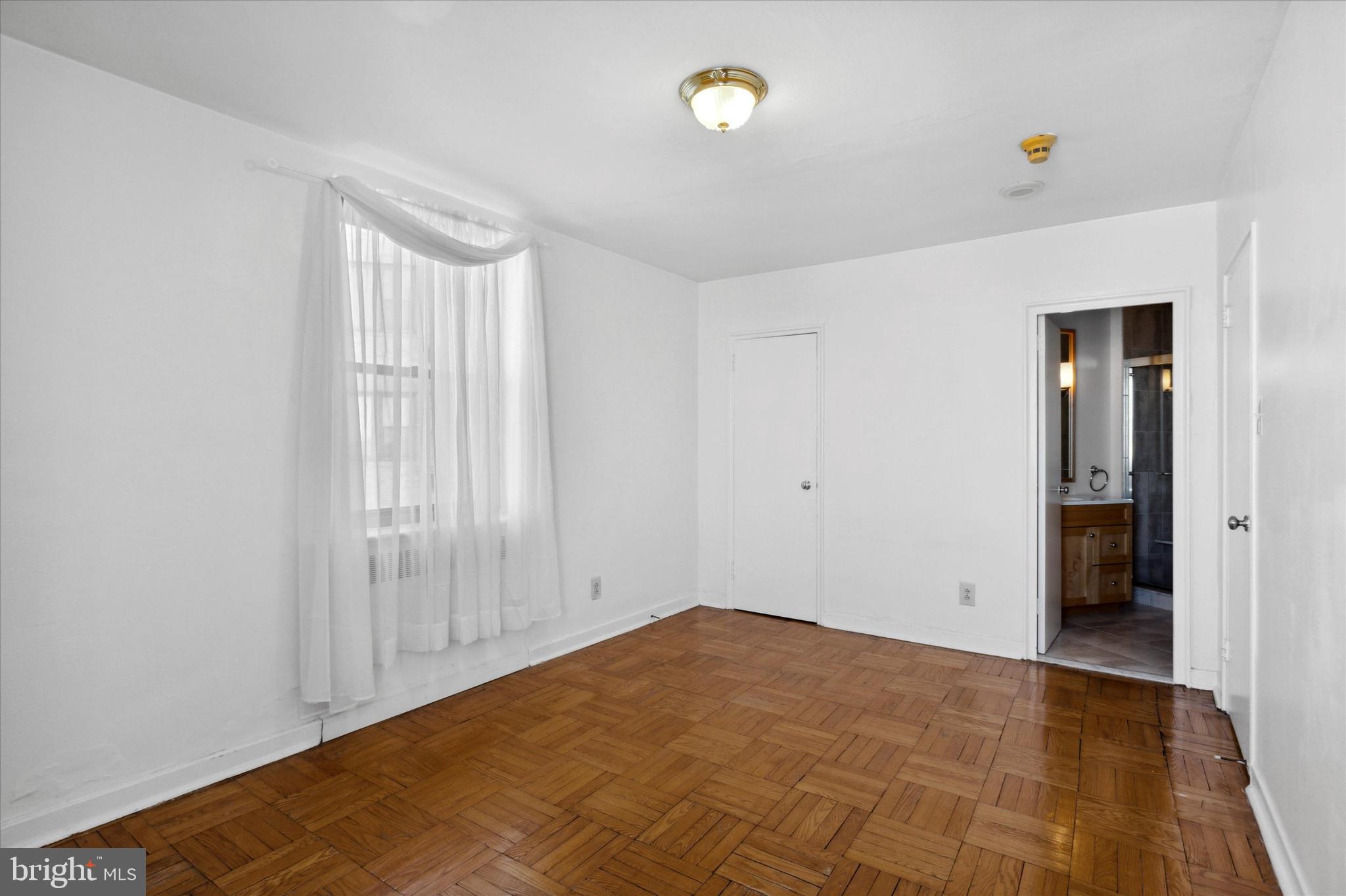 ART MUSEUM AREA - Residential