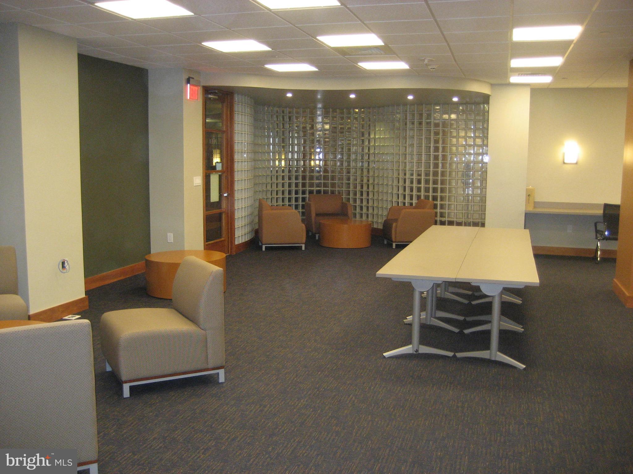 ART MUSEUM AREA - Residential