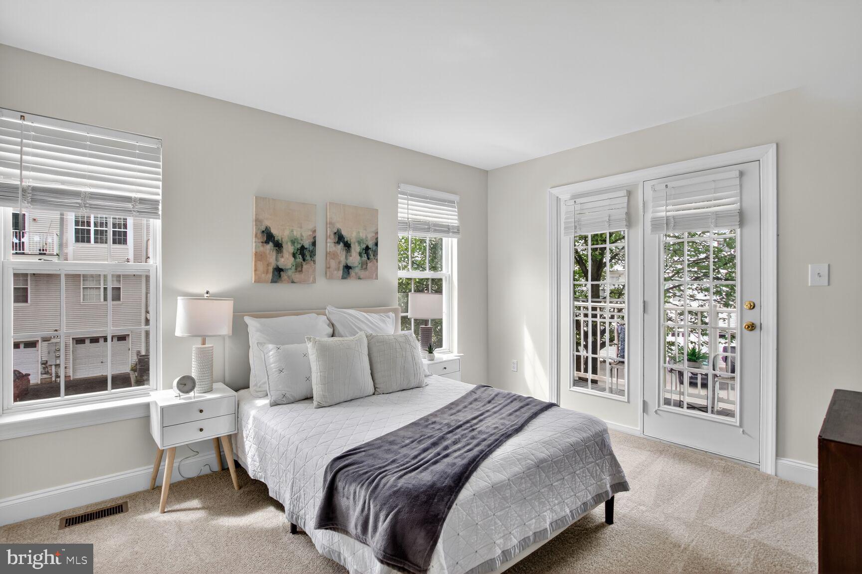 QUINCE ORCHARD PARK - Residential Lease