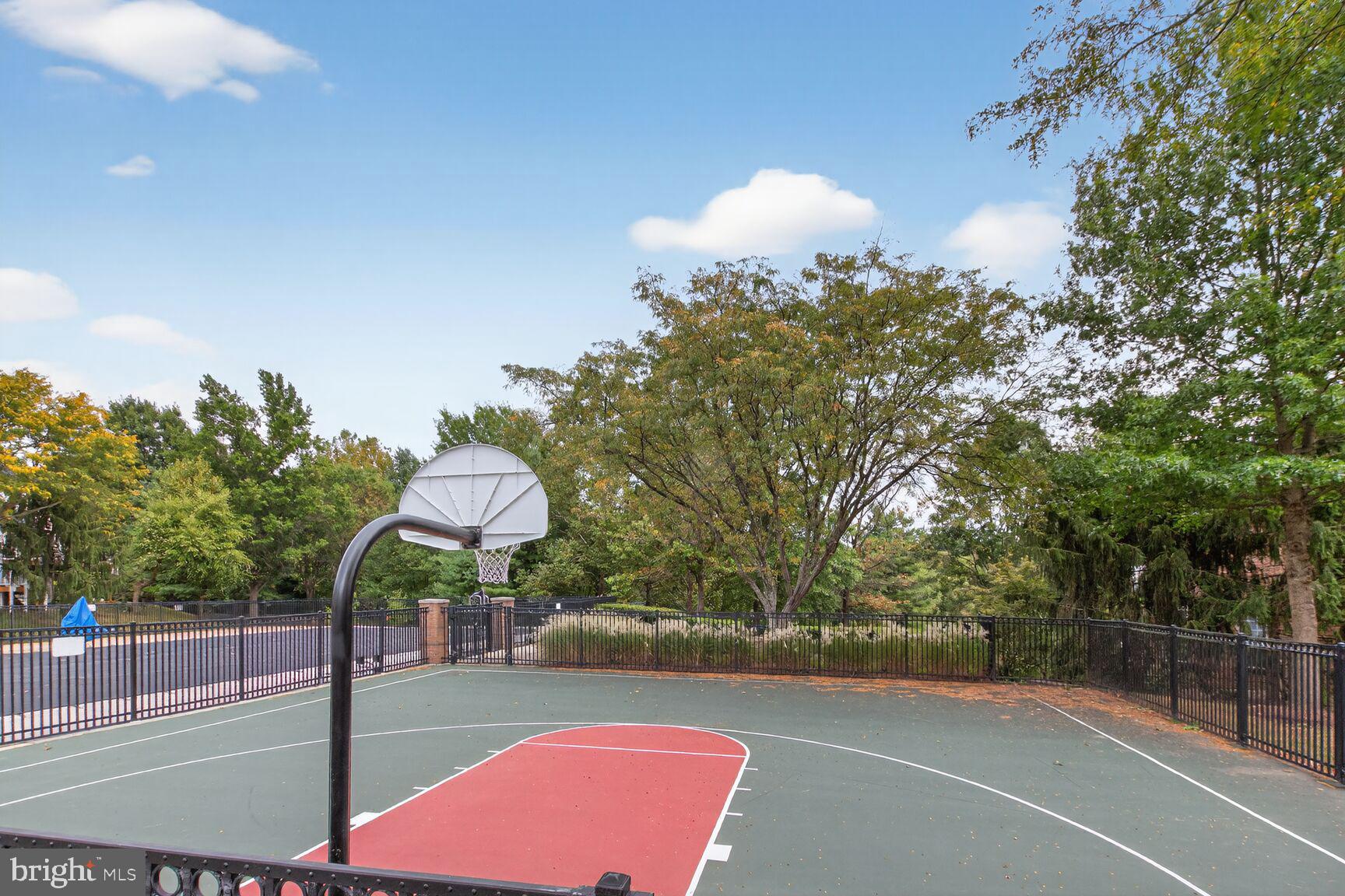 QUINCE ORCHARD PARK - Residential Lease