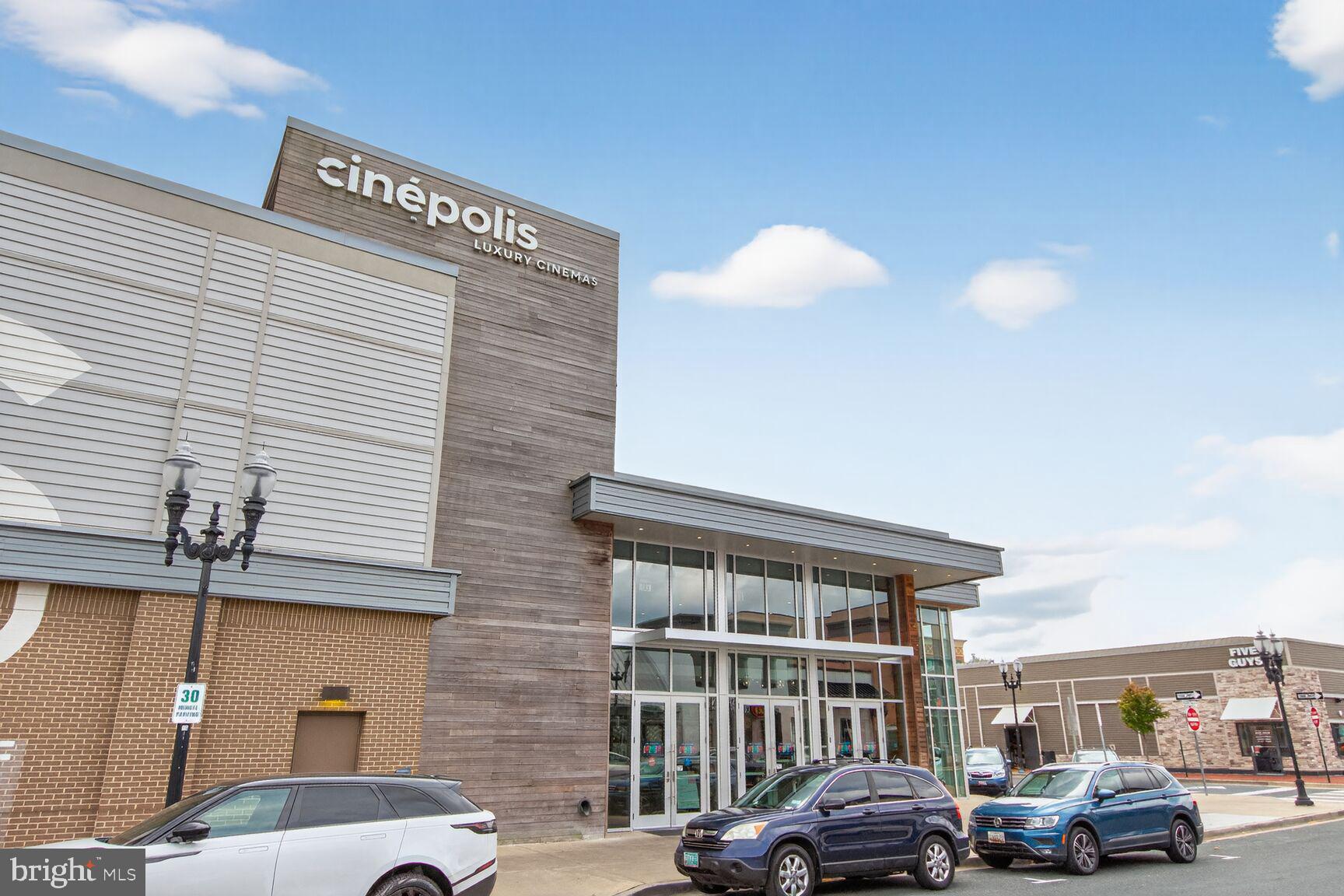 QUINCE ORCHARD PARK - Residential Lease