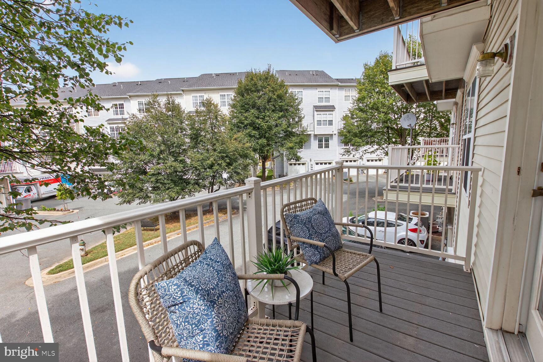 QUINCE ORCHARD PARK - Residential Lease