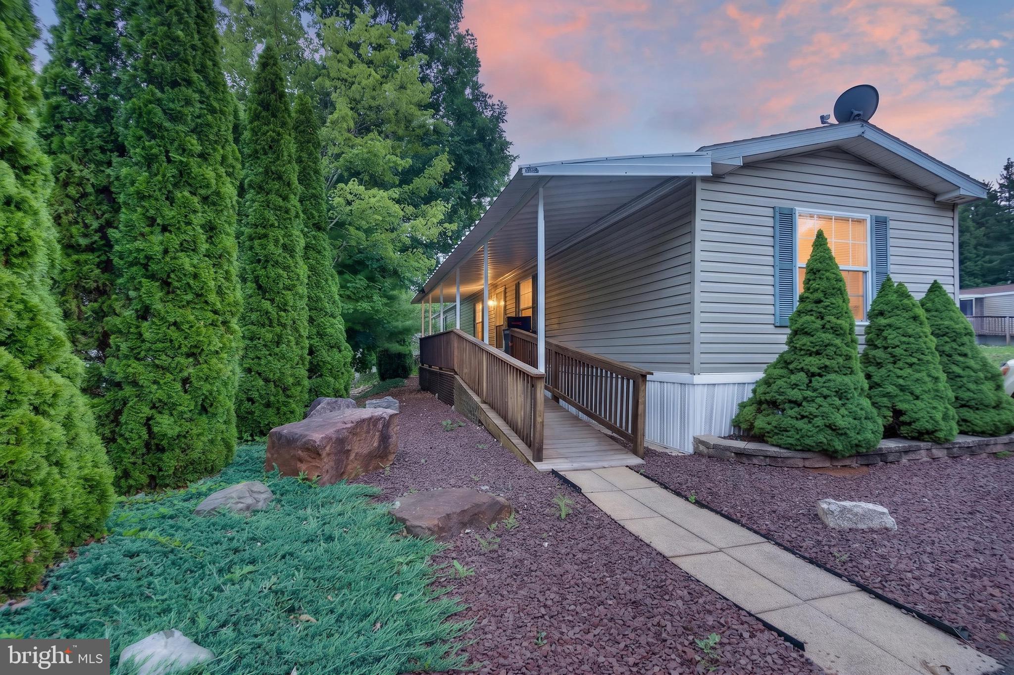 224 HOPE DRIVE