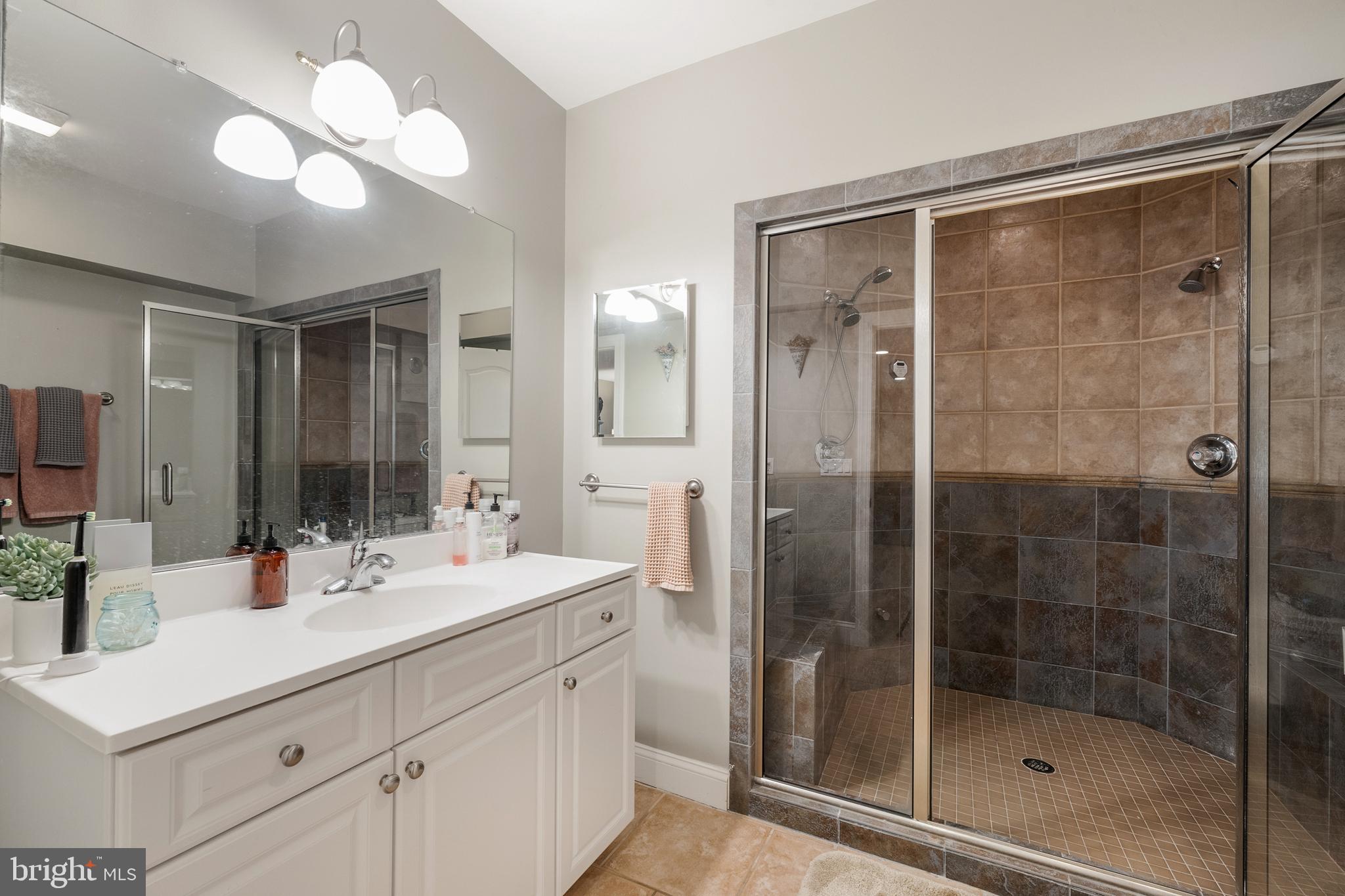 FOLKSTONE - Residential