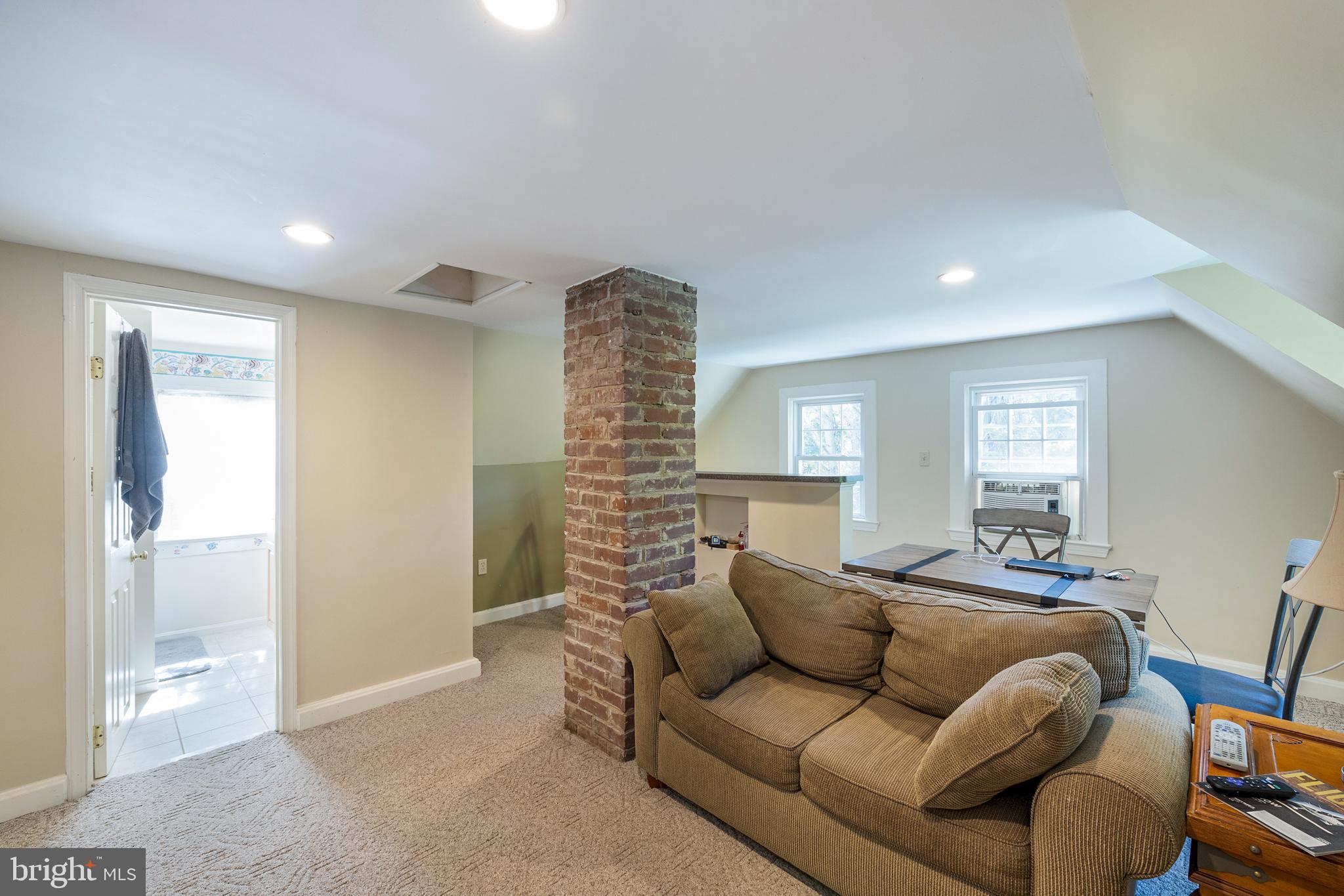 FOLKSTONE - Residential