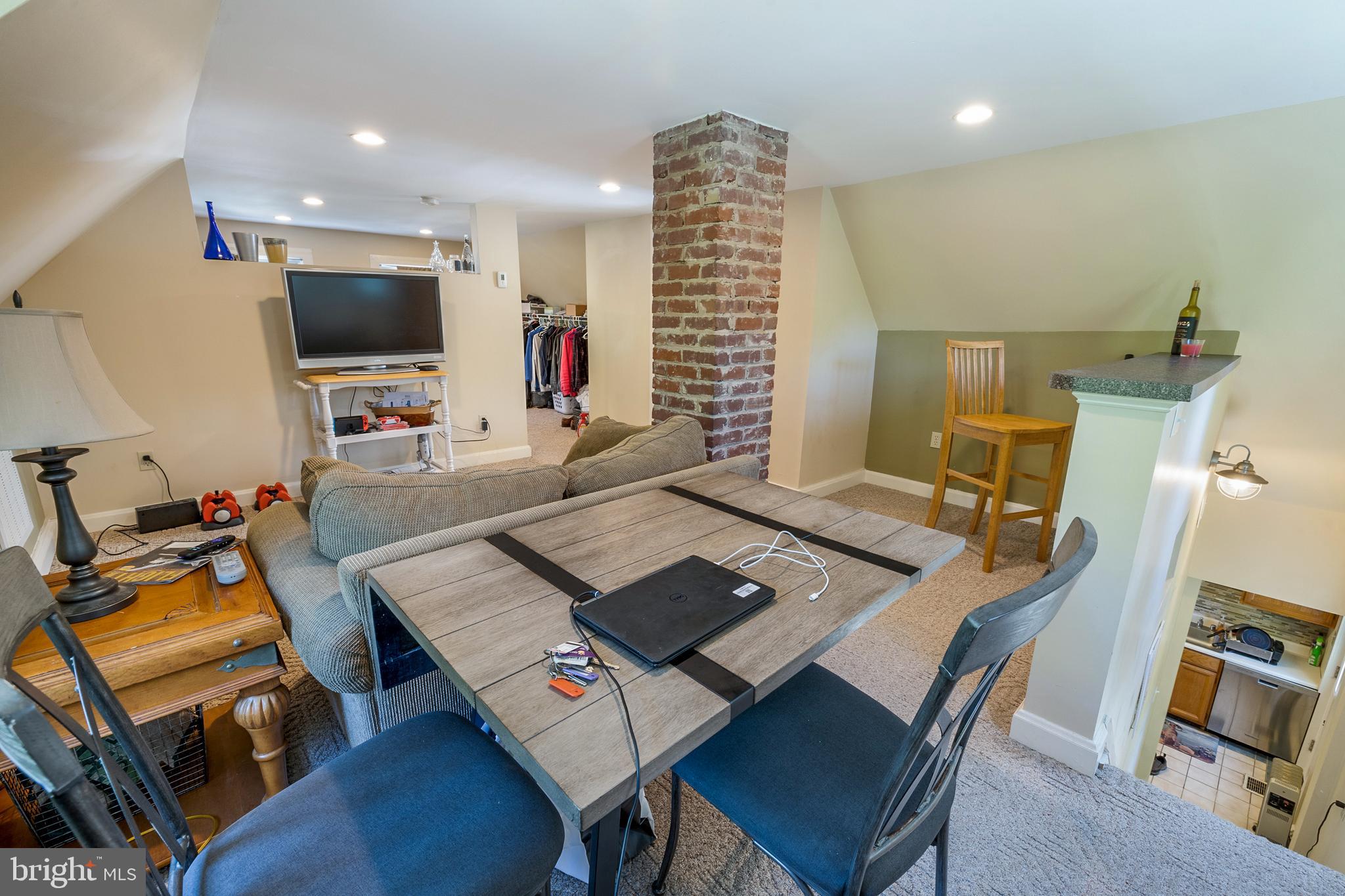 FOLKSTONE - Residential