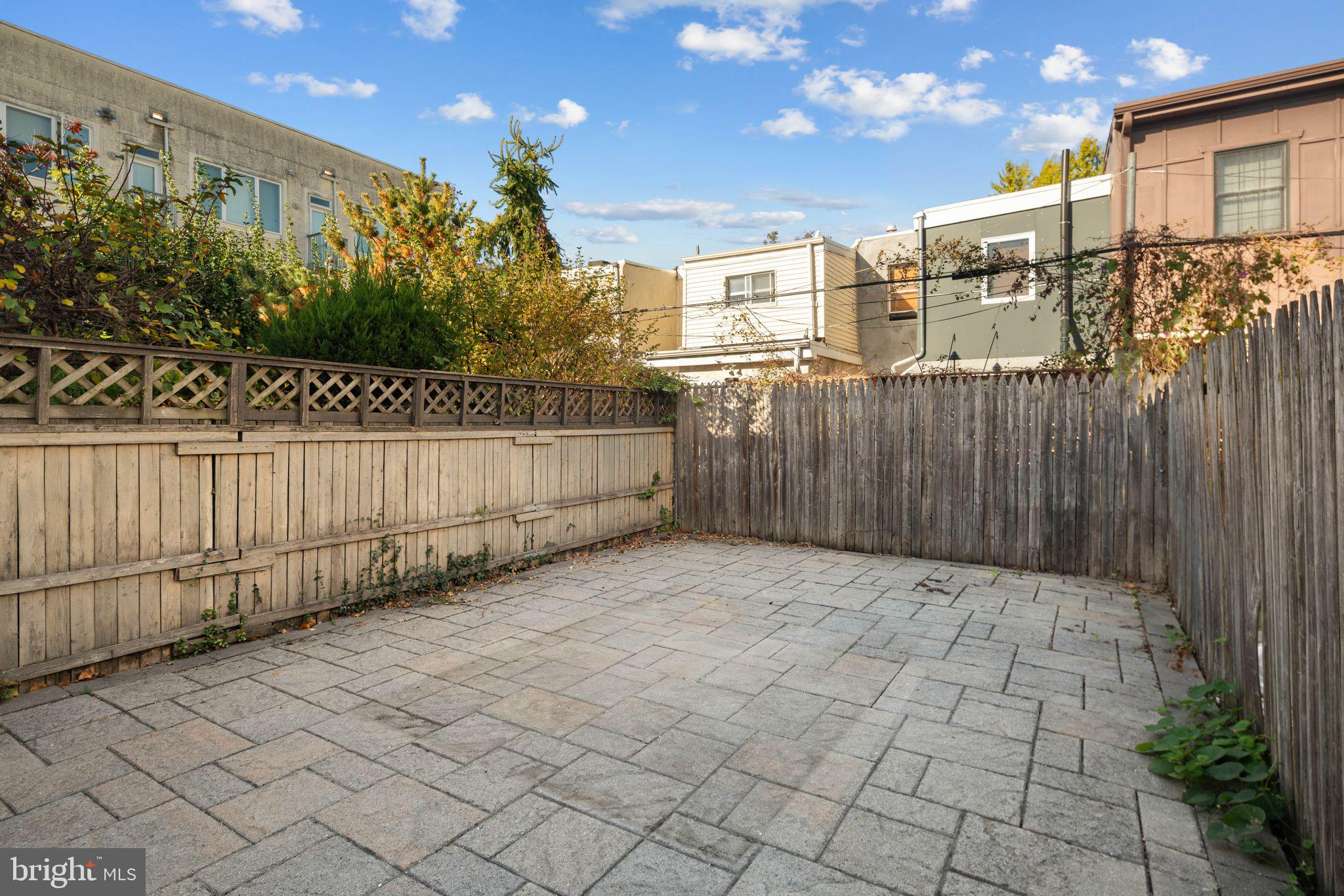 GRADUATE HOSPITAL - Residential