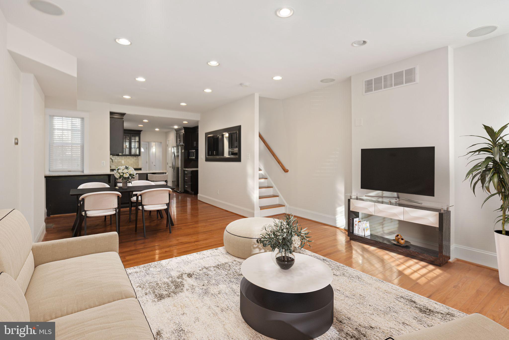 GRADUATE HOSPITAL - Residential