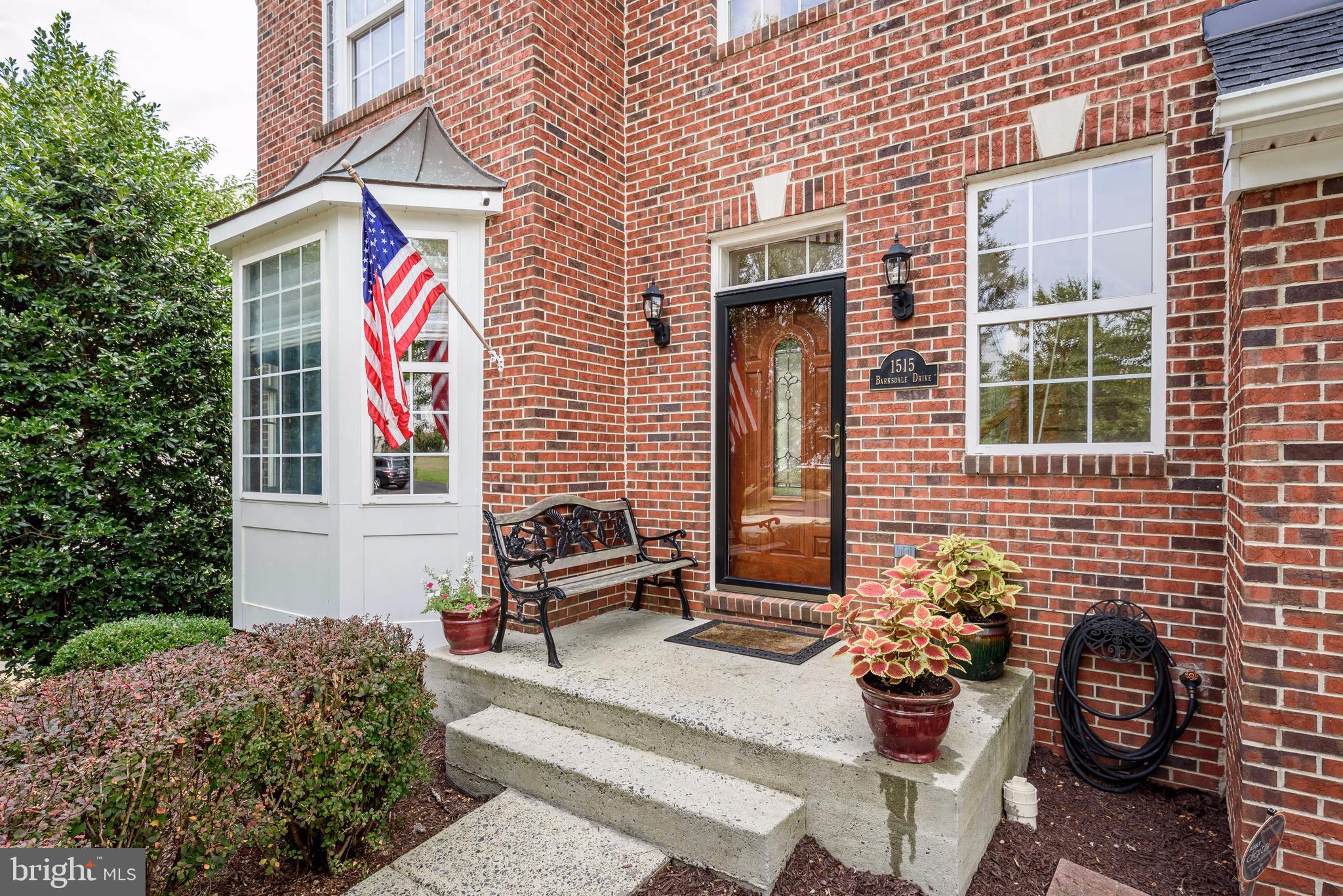 POTOMAC CROSSING - Residential