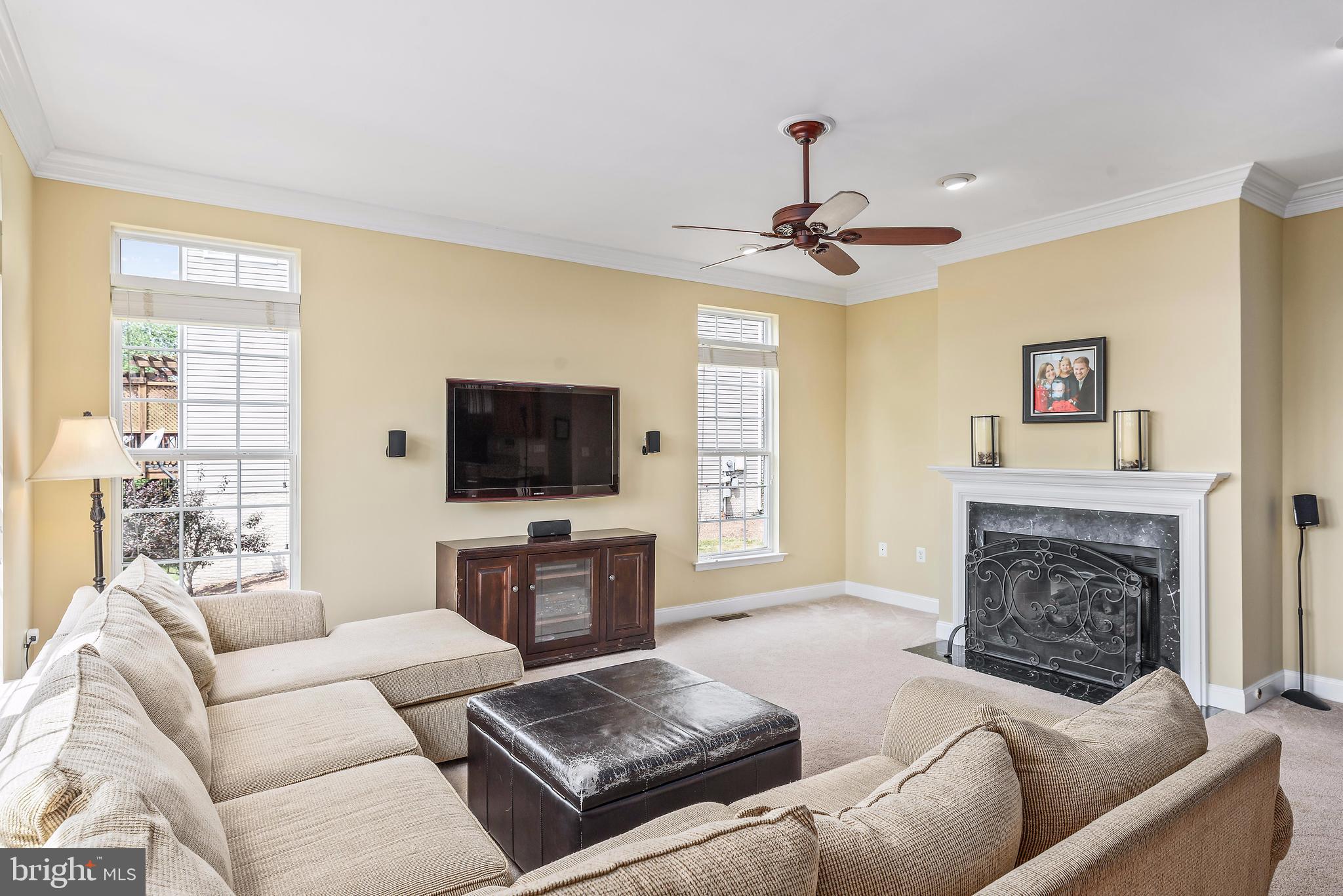 POTOMAC CROSSING - Residential