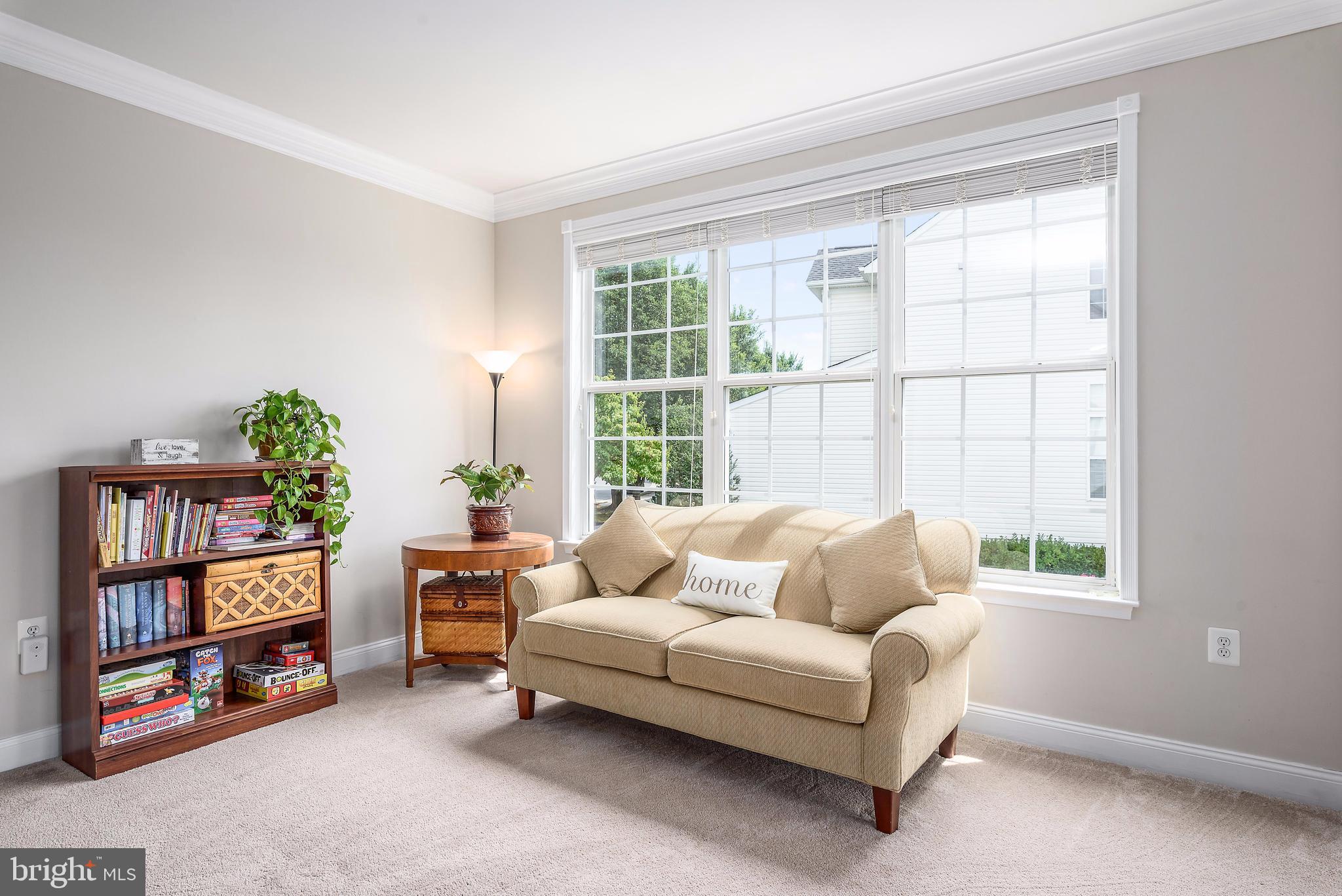 POTOMAC CROSSING - Residential