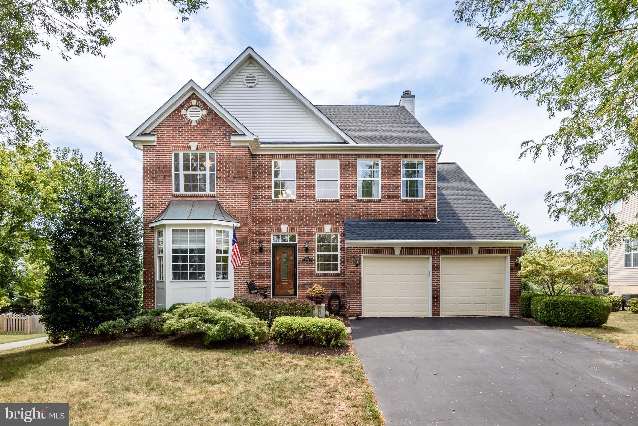 POTOMAC CROSSING - Residential