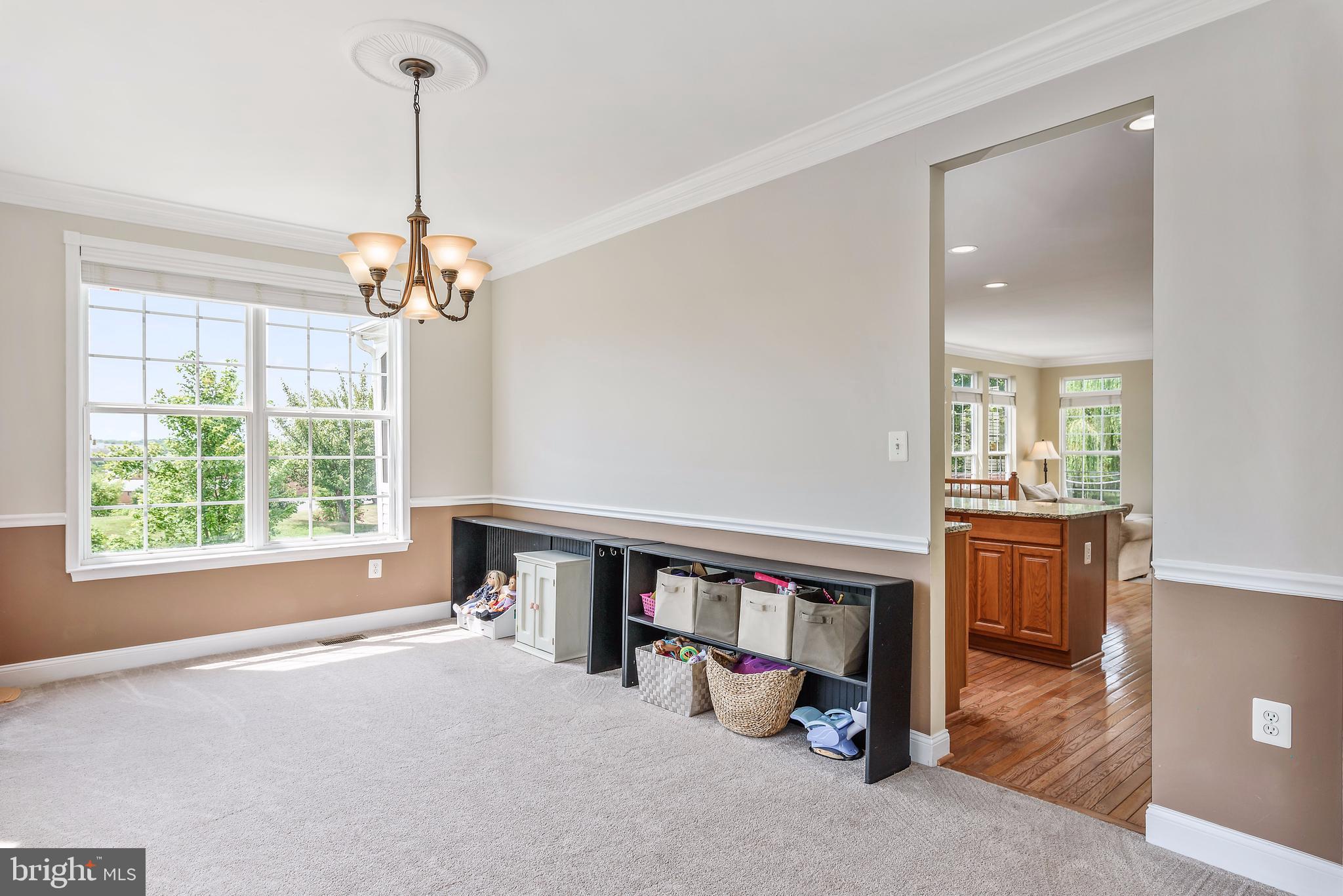 POTOMAC CROSSING - Residential