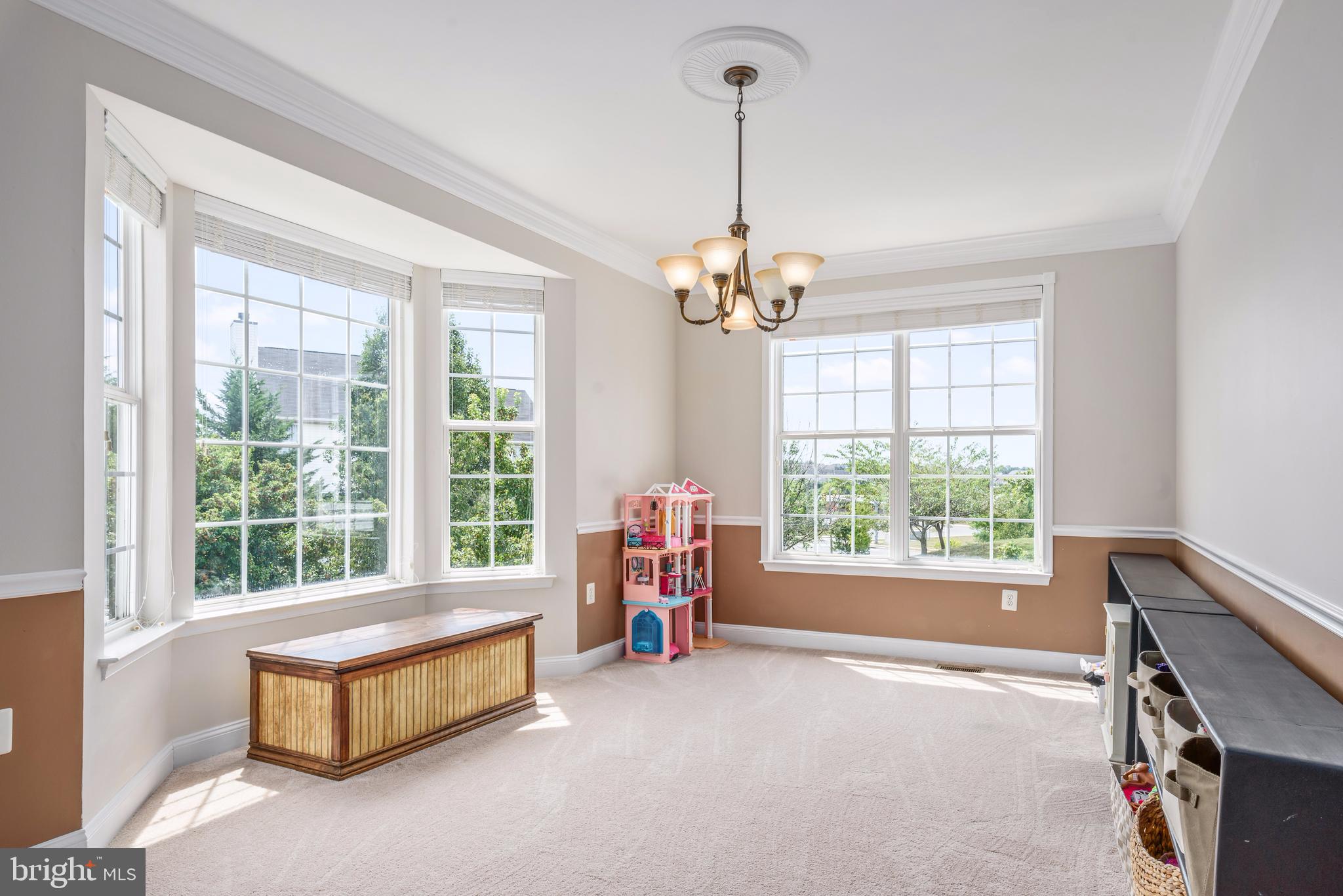 POTOMAC CROSSING - Residential