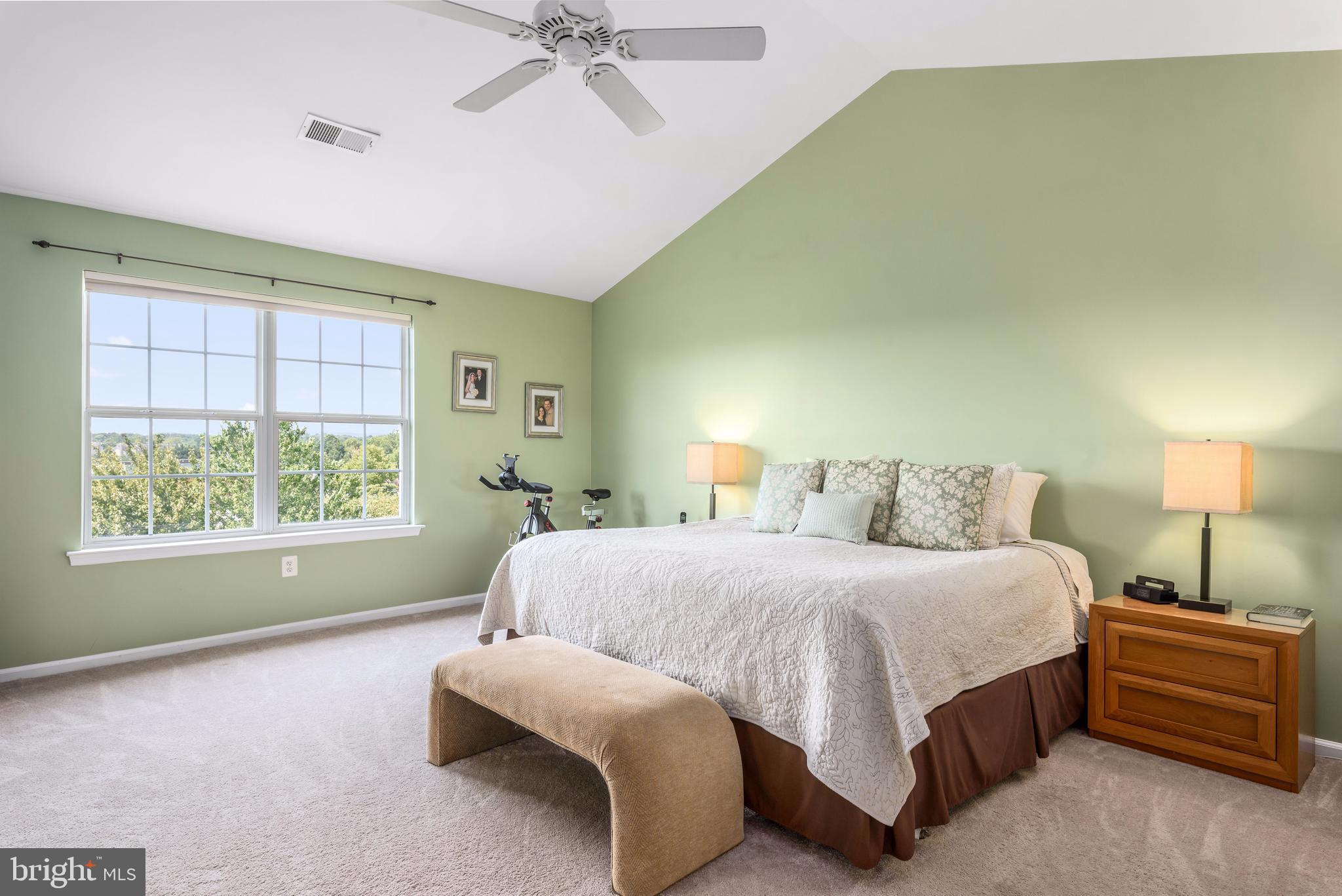 POTOMAC CROSSING - Residential