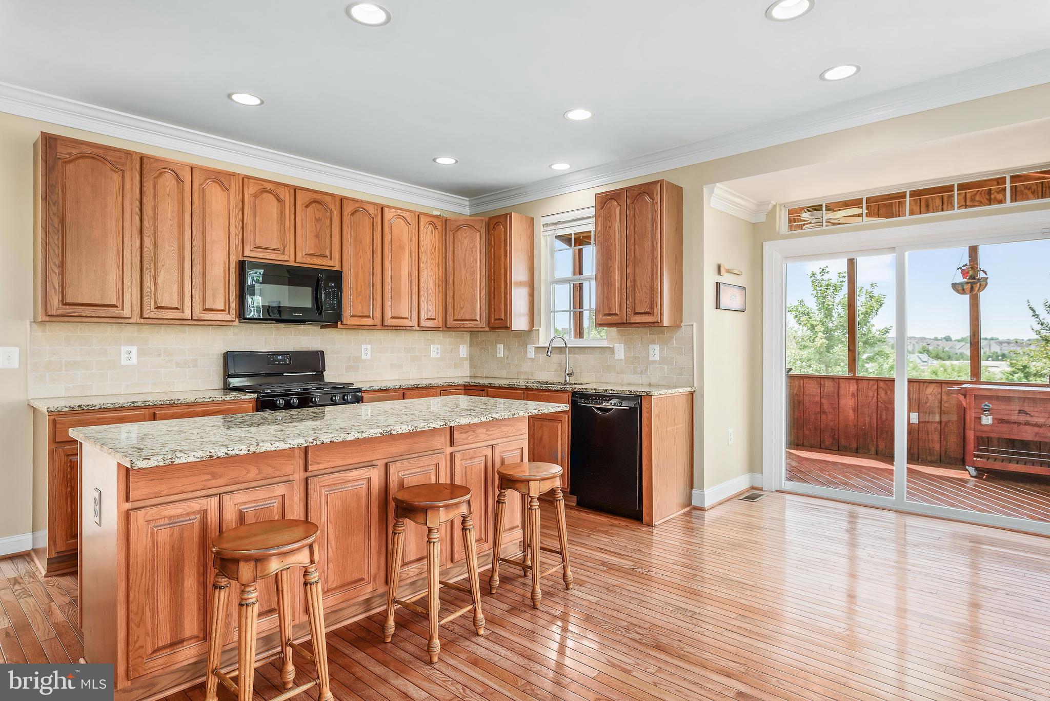 POTOMAC CROSSING - Residential