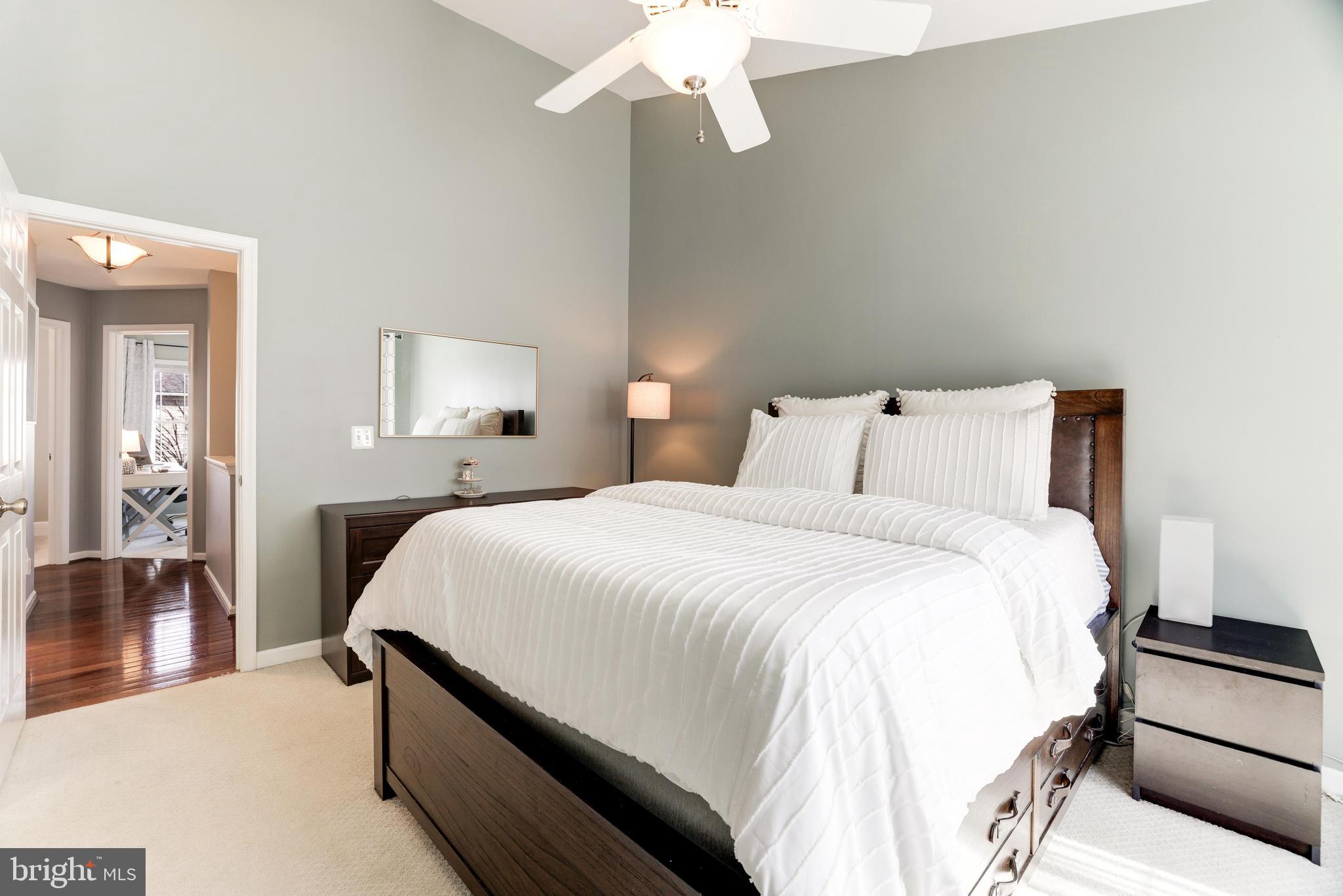 RIDGE TOP TERRACE - Residential