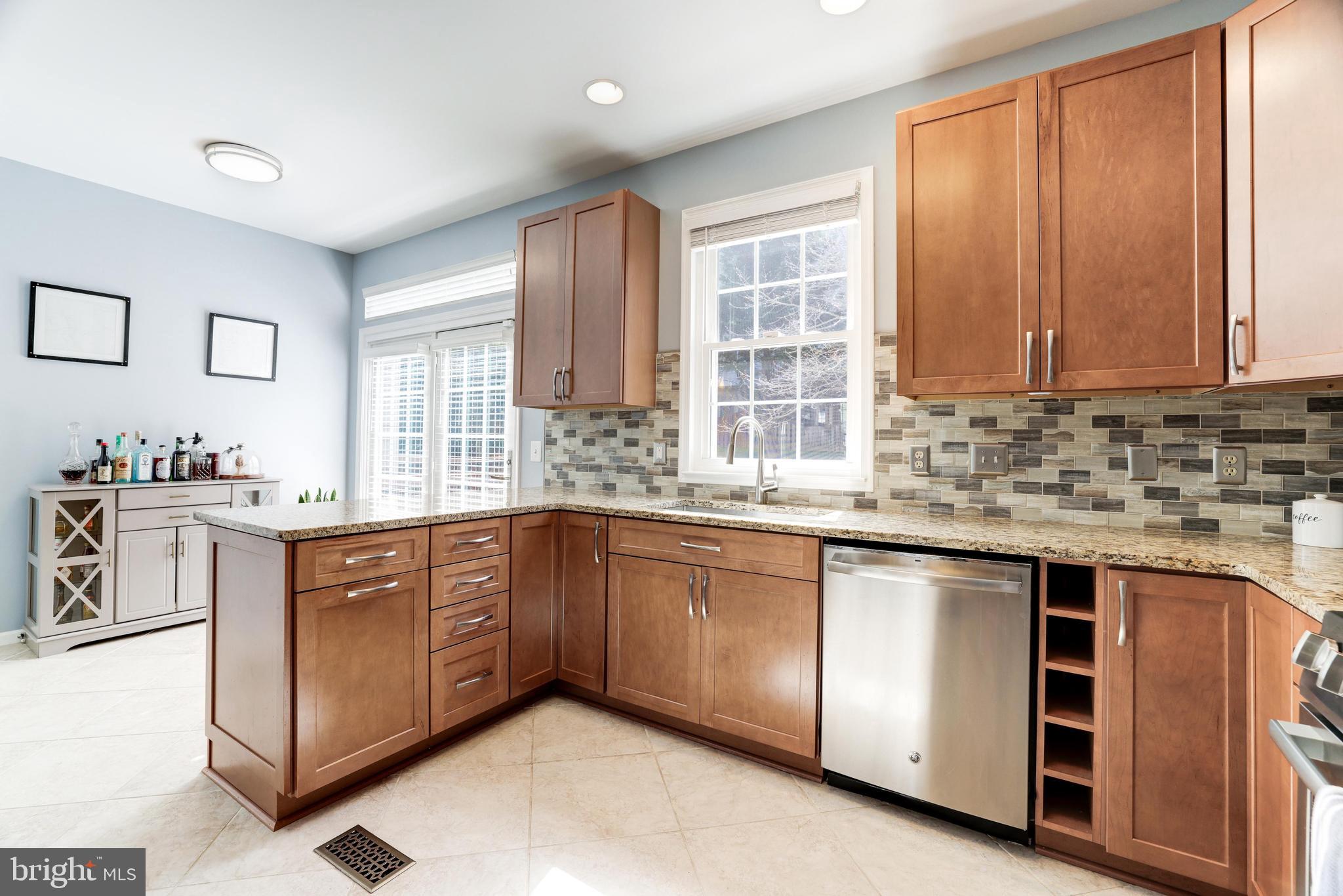 RIDGE TOP TERRACE - Residential