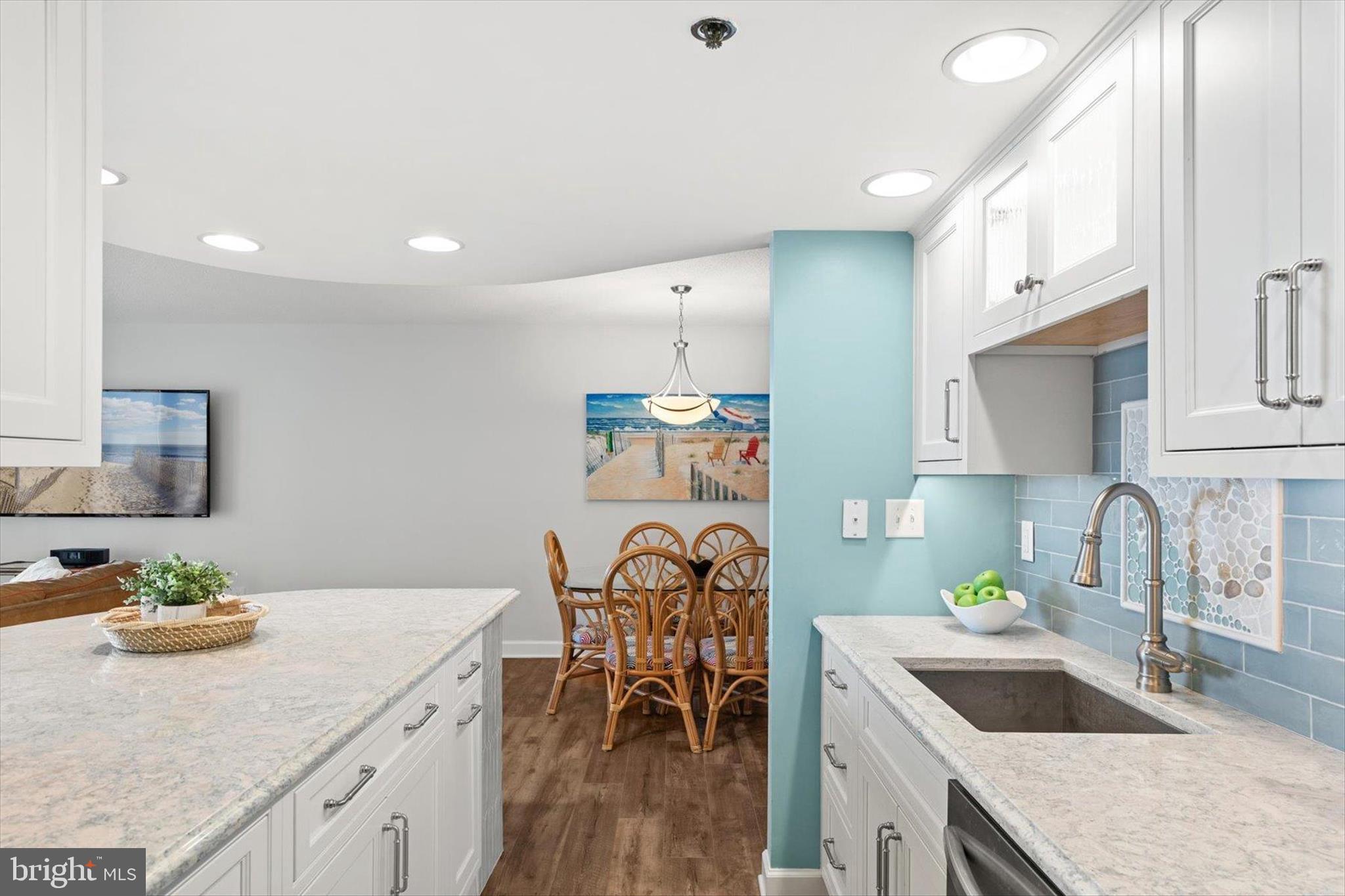 SEA COLONY EAST - Residential