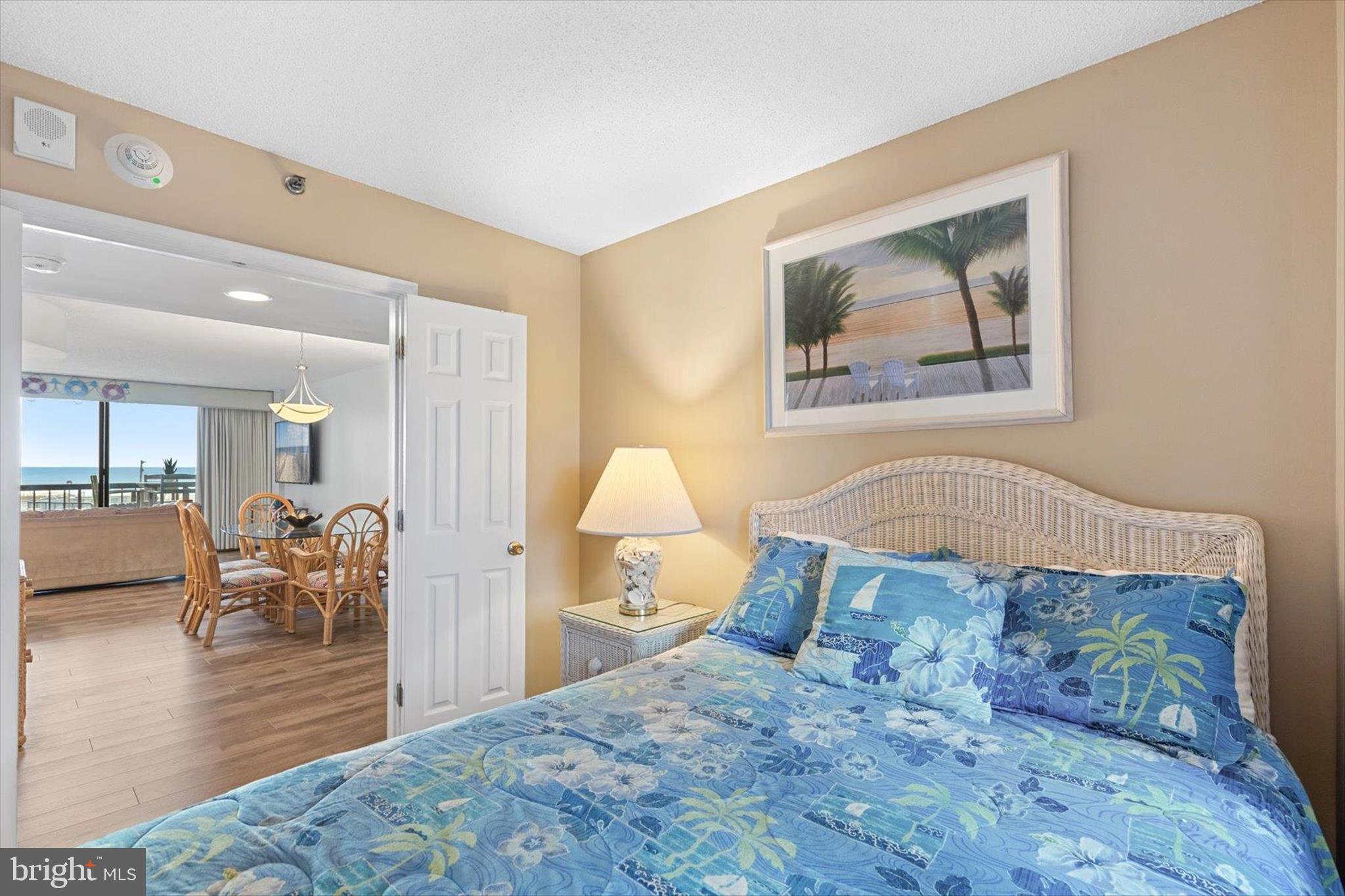 SEA COLONY EAST - Residential