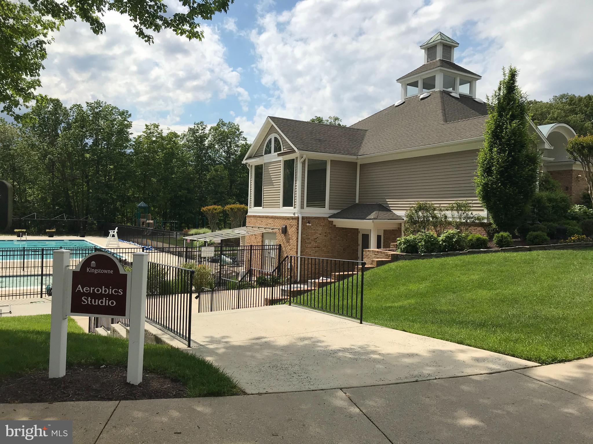 KINGSTOWNE - Residential