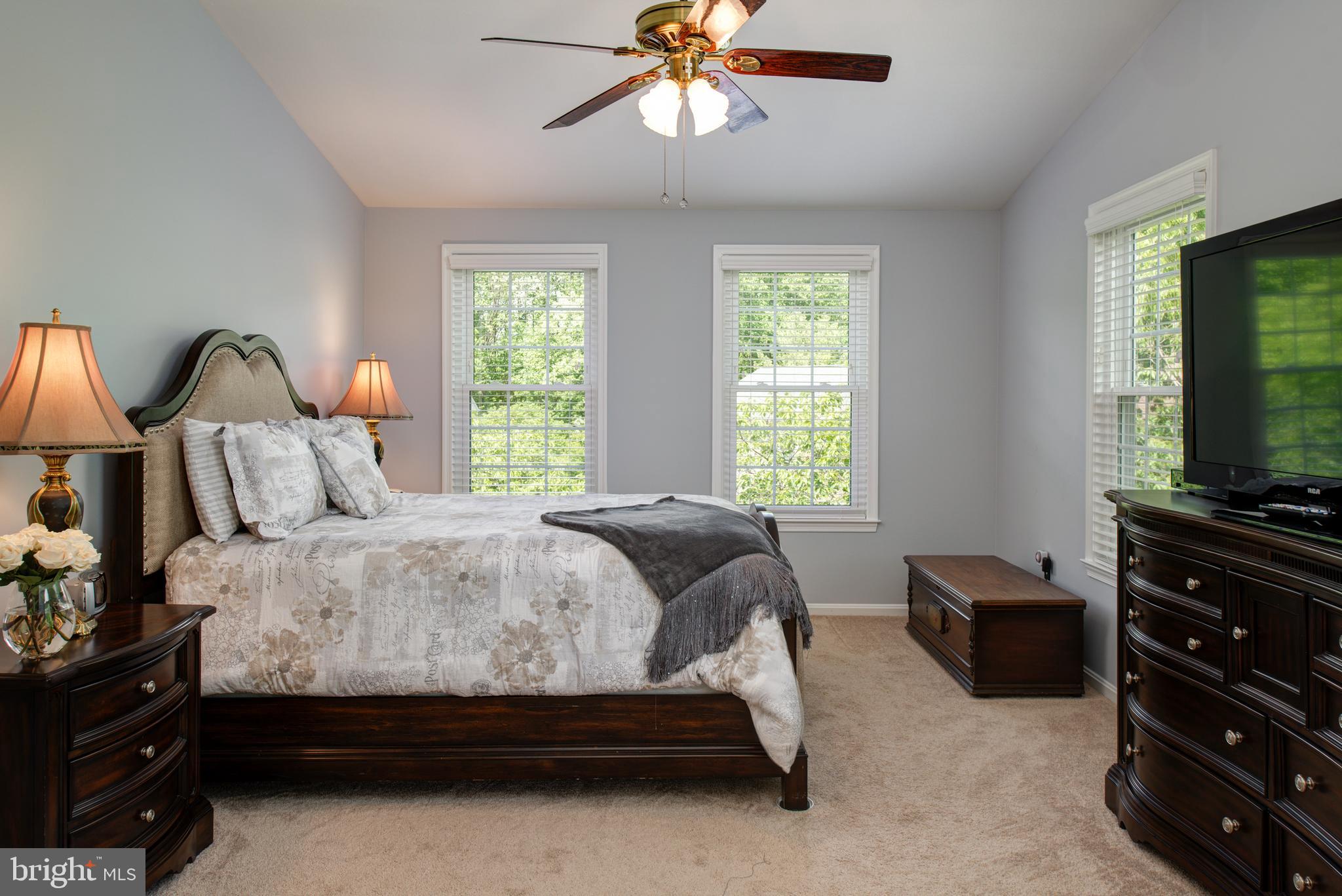 KINGSTOWNE - Residential