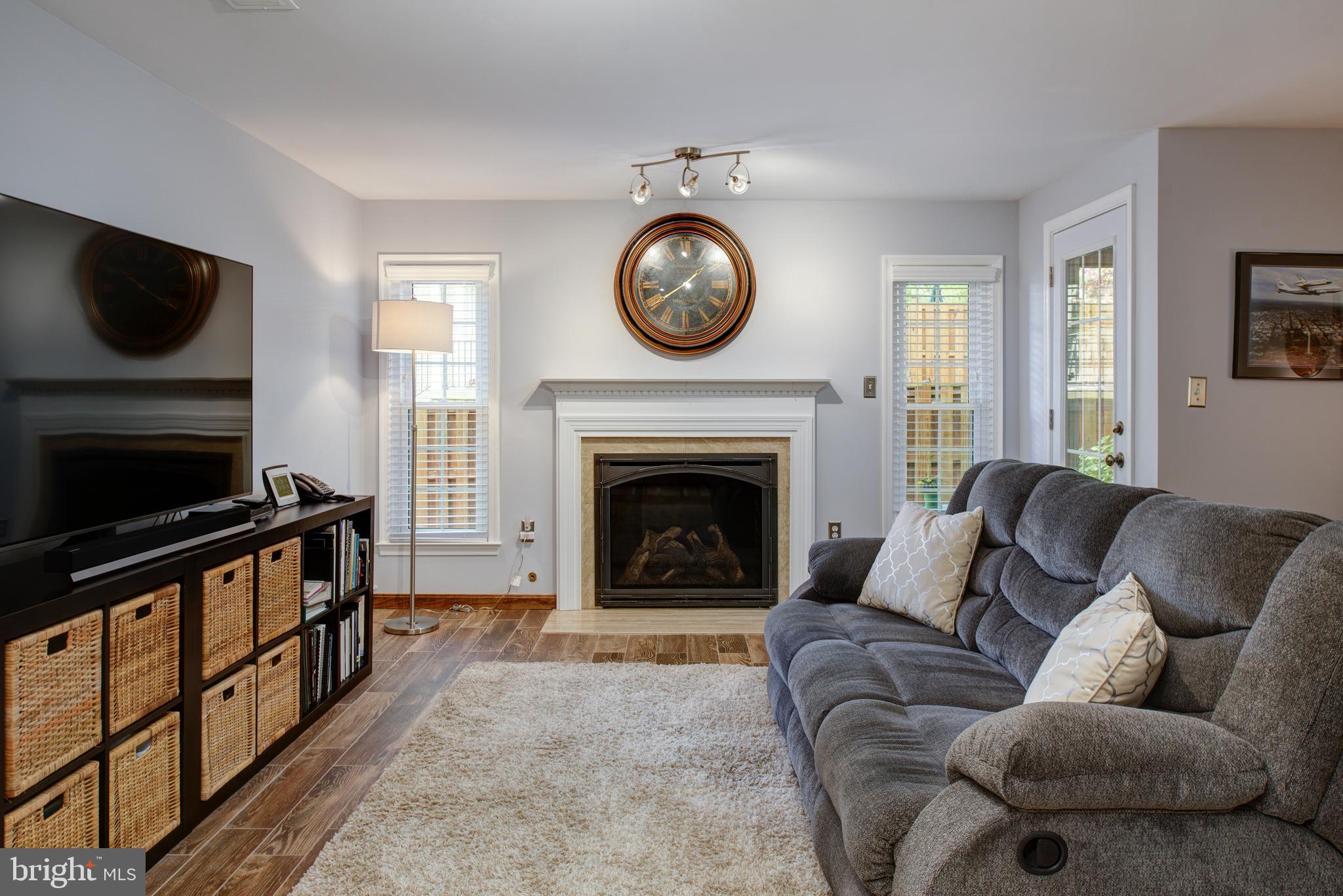 KINGSTOWNE - Residential