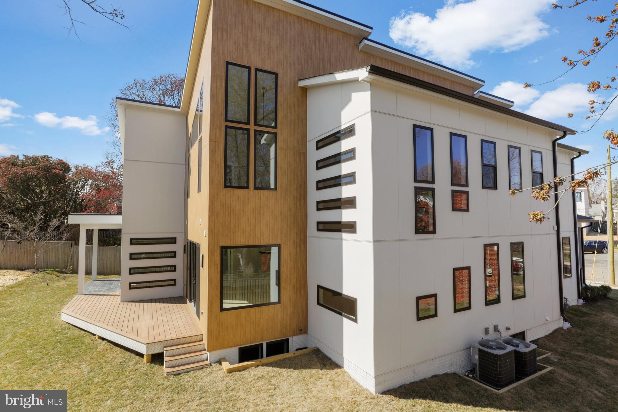 NORTH ARLINGTON - Residential