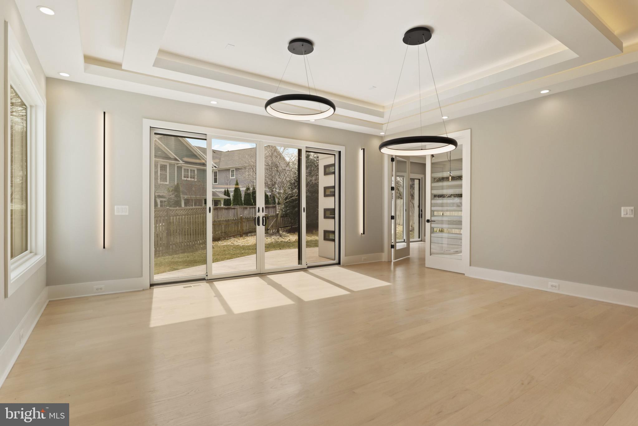 NORTH ARLINGTON - Residential