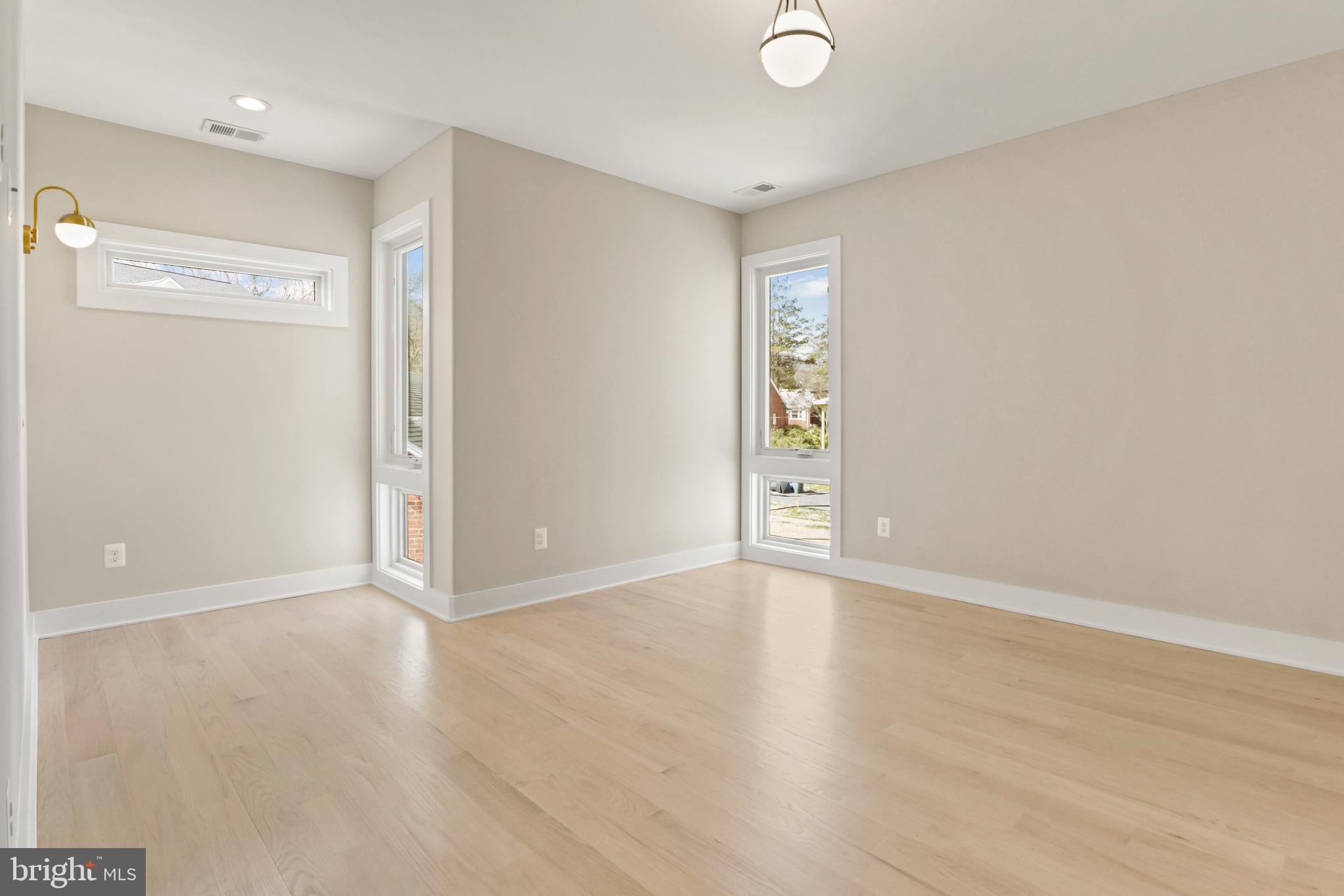 NORTH ARLINGTON - Residential