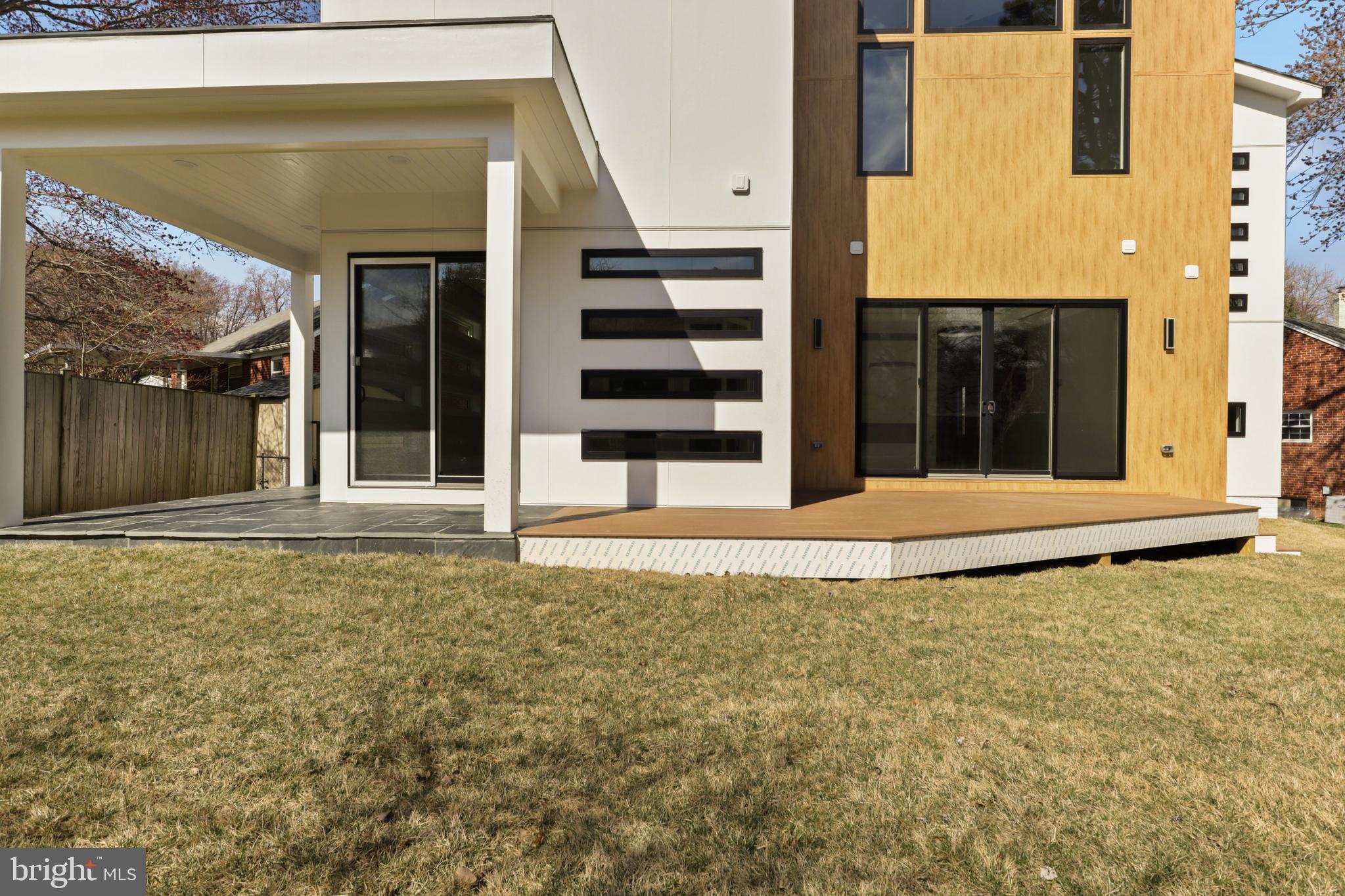 NORTH ARLINGTON - Residential