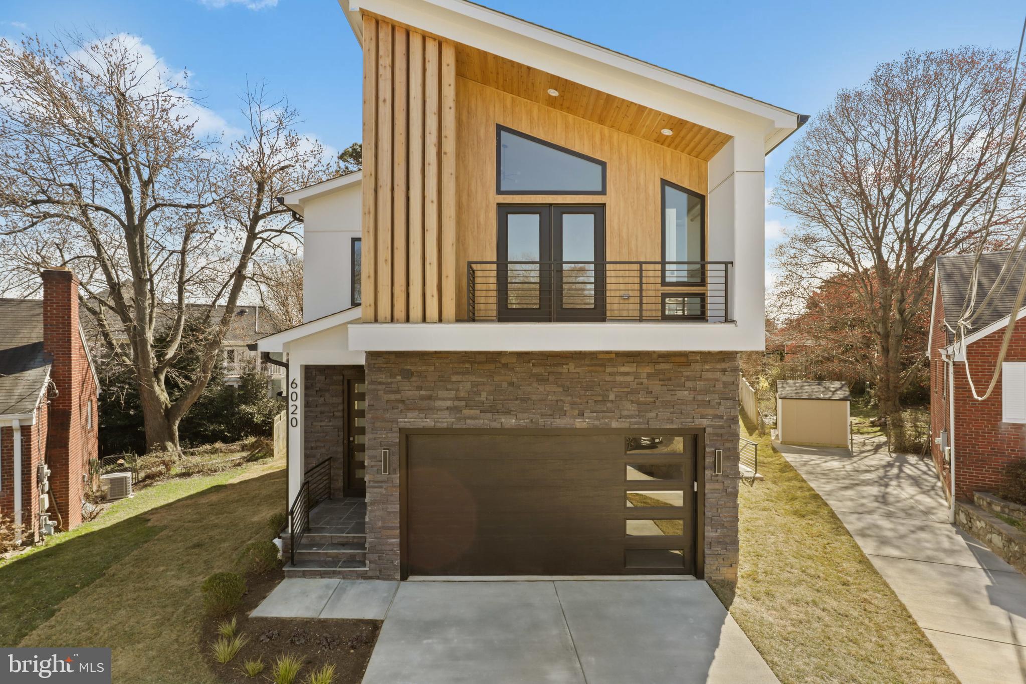 NORTH ARLINGTON - Residential