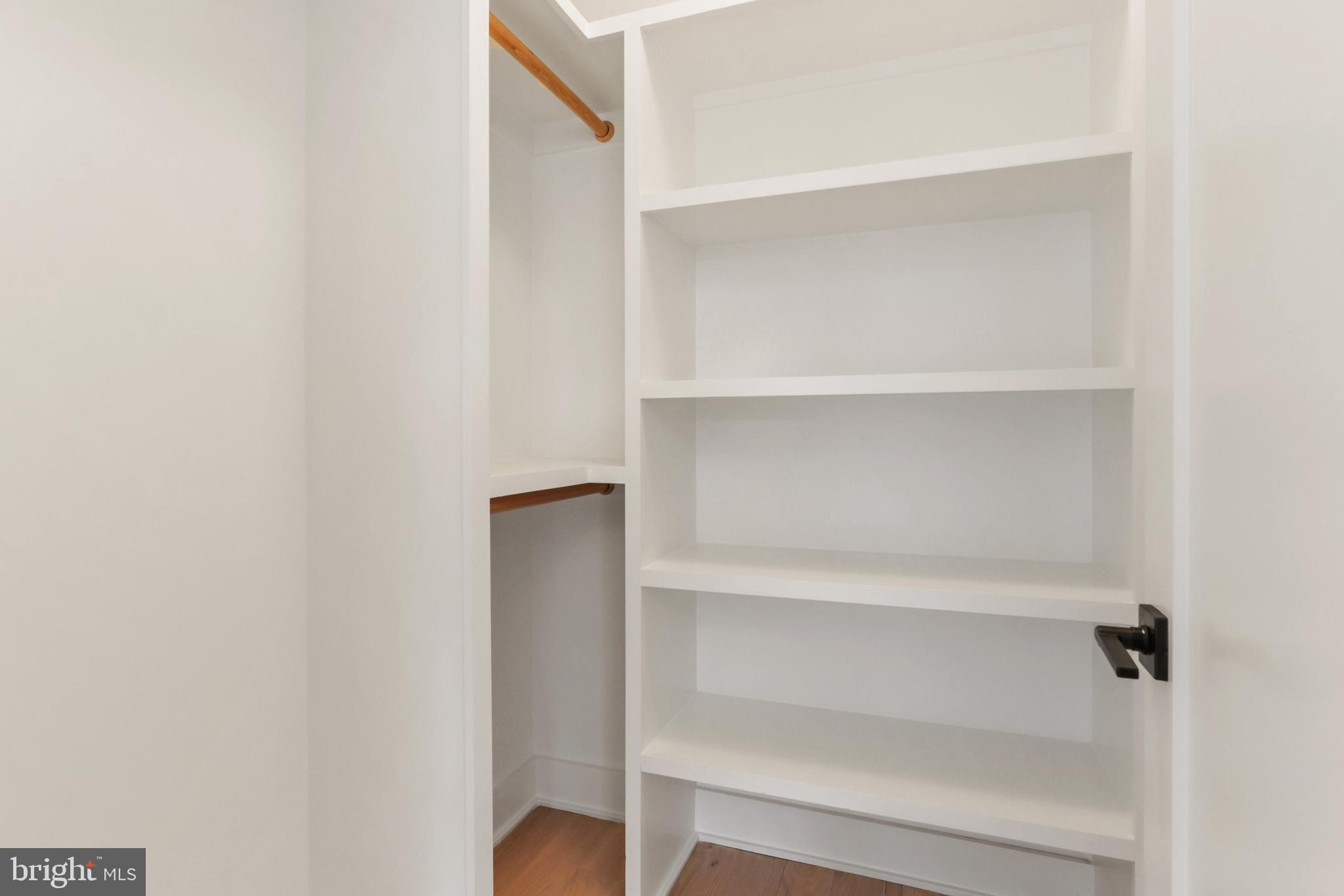 NORTH ARLINGTON - Residential