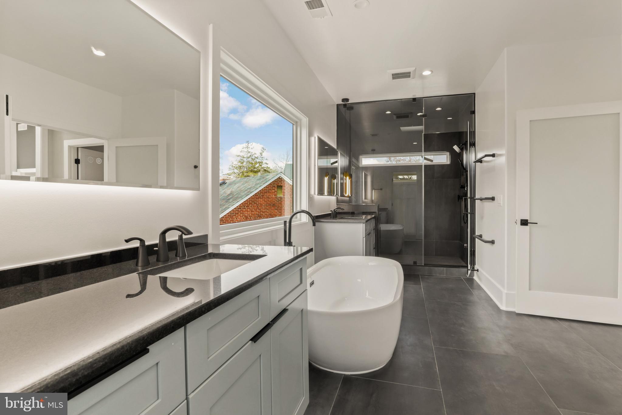 NORTH ARLINGTON - Residential