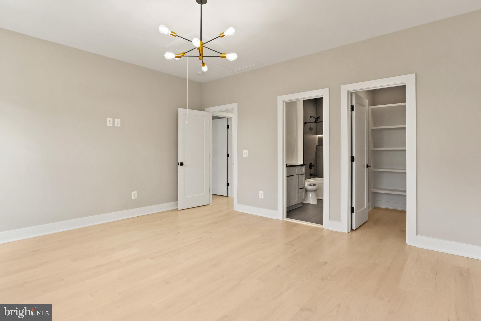 NORTH ARLINGTON - Residential