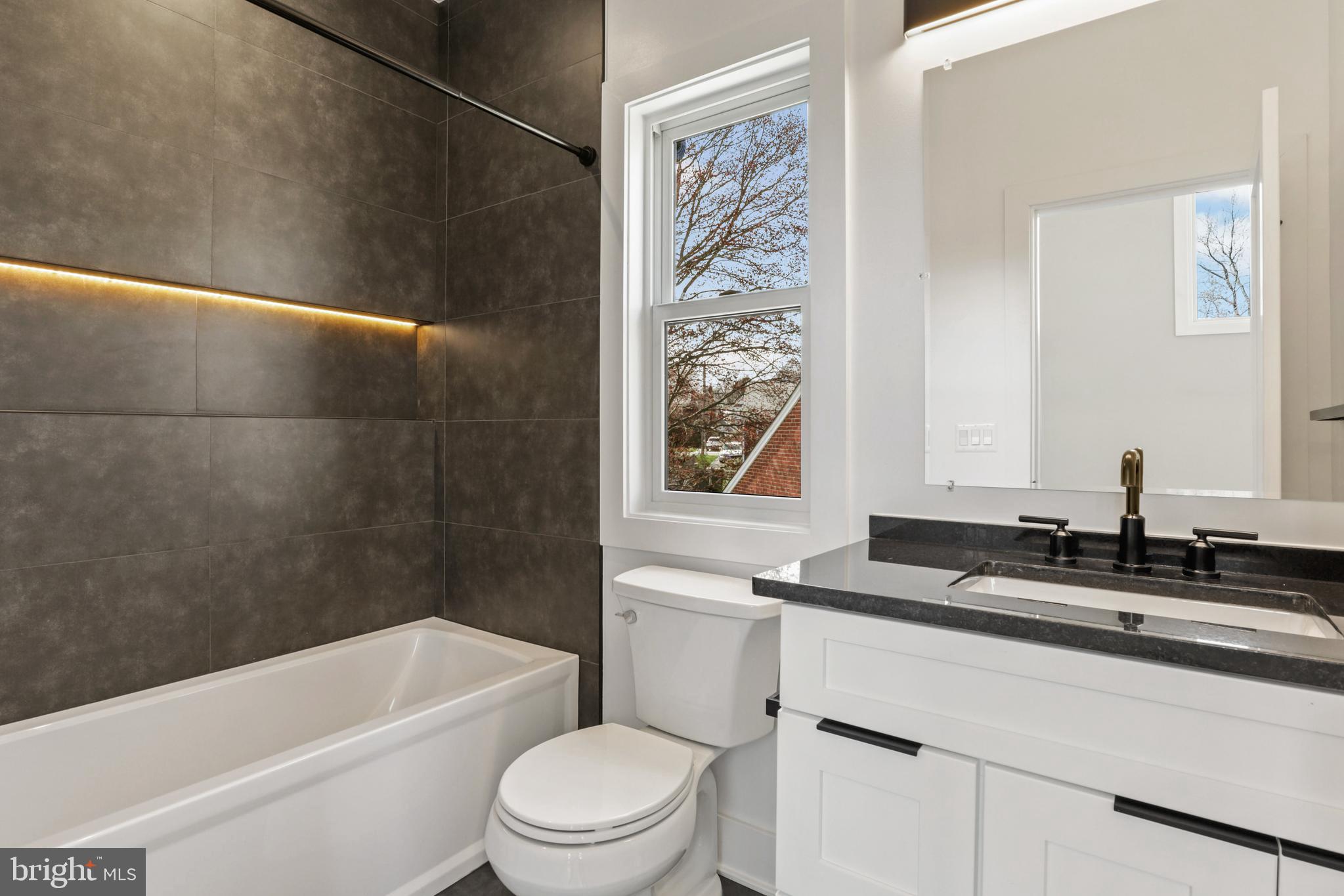 NORTH ARLINGTON - Residential