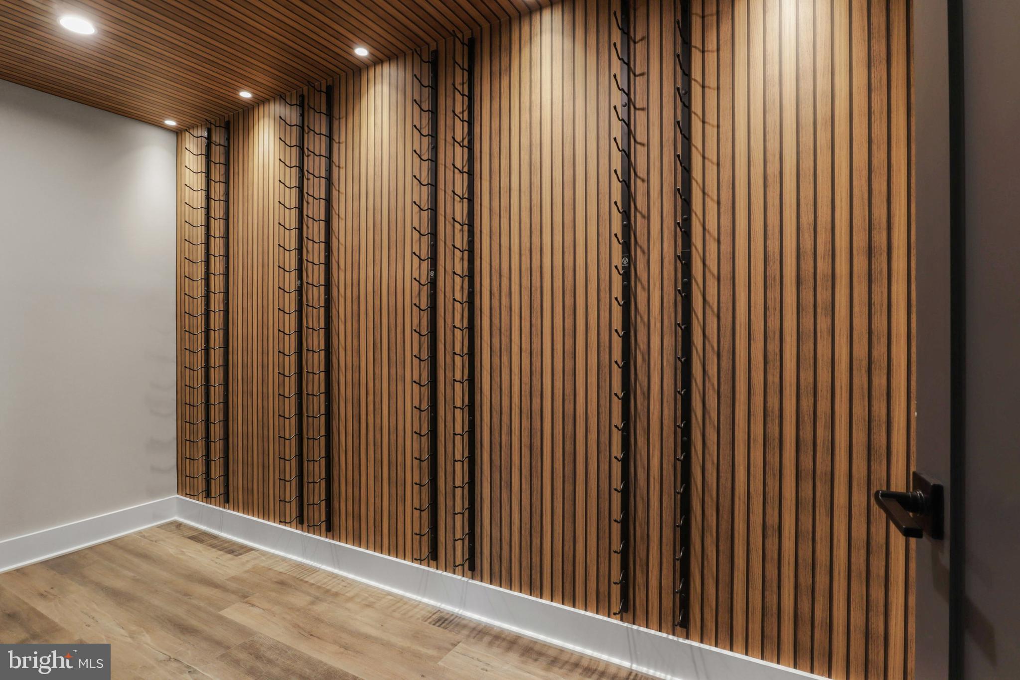 NORTH ARLINGTON - Residential