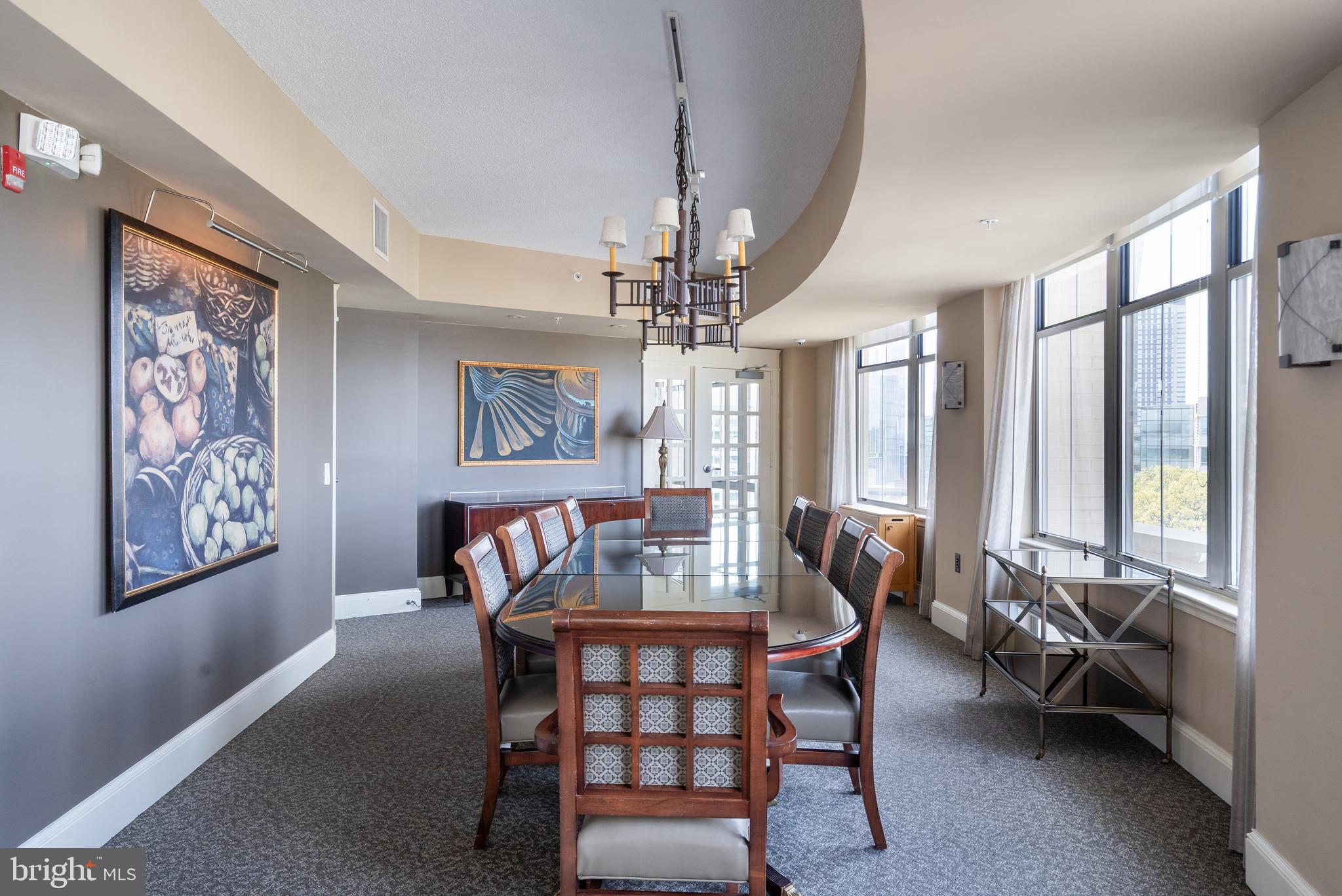 CARLTON HOUSE - Residential Lease