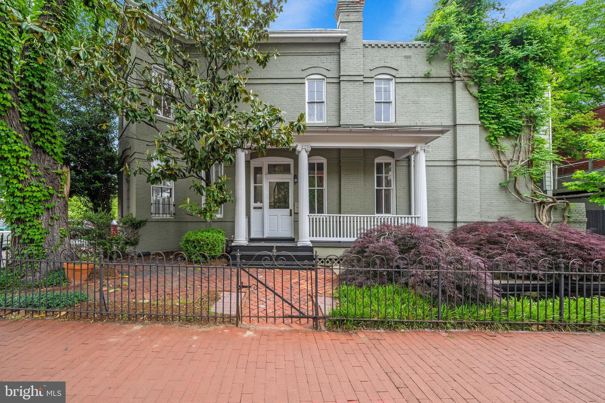 400 7TH STREET SE