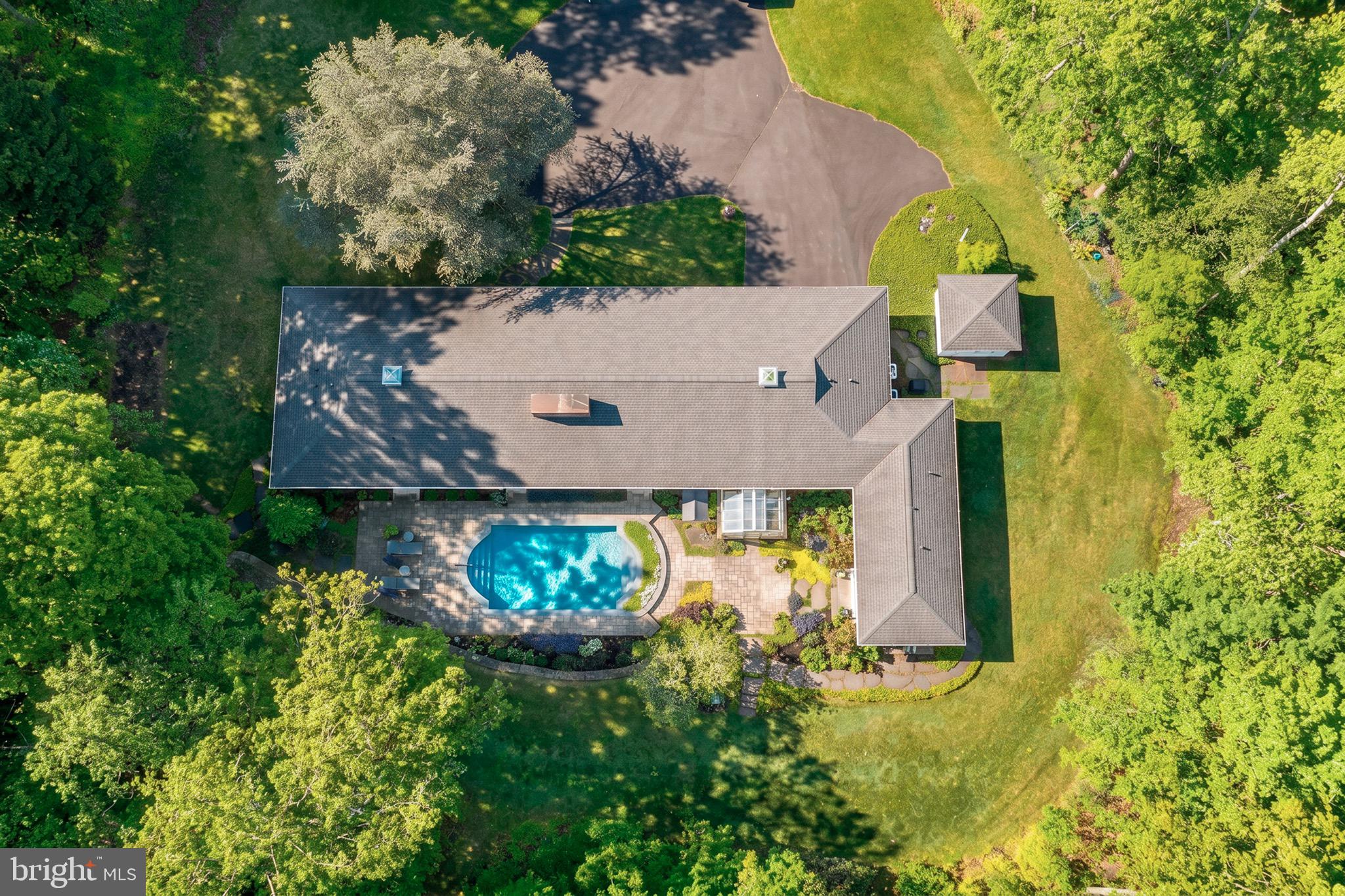 3363 WINDY BUSH ROAD