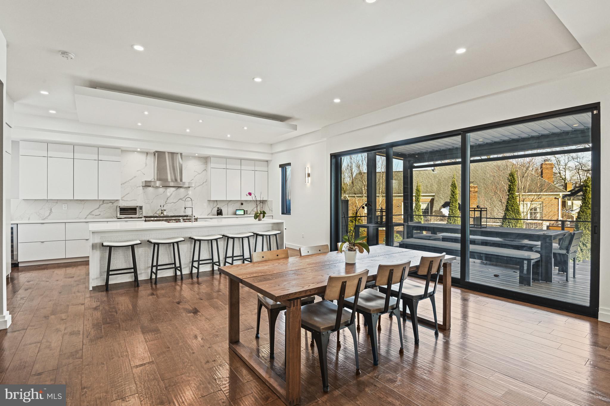 BROOKHAVEN - Residential