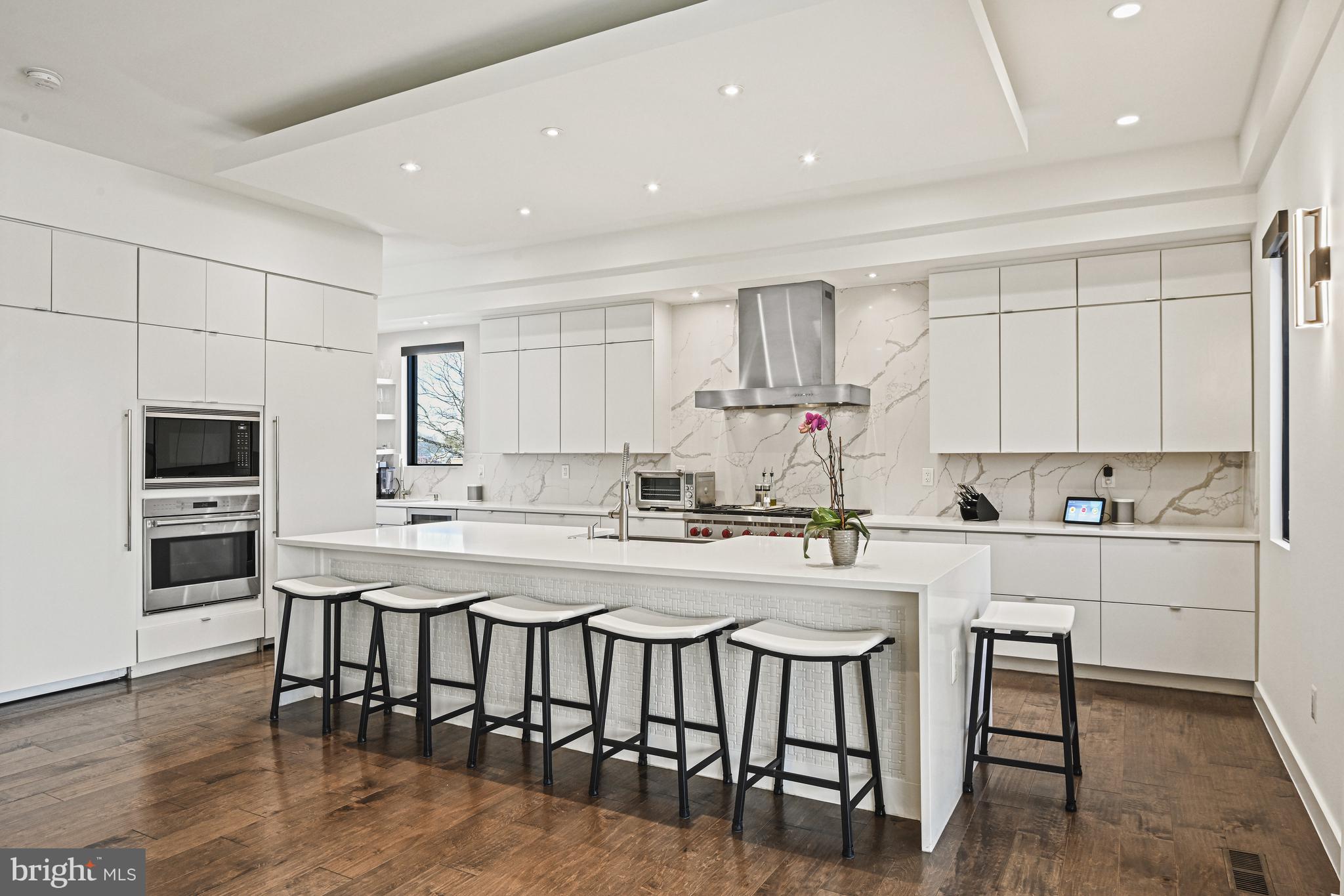 BROOKHAVEN - Residential