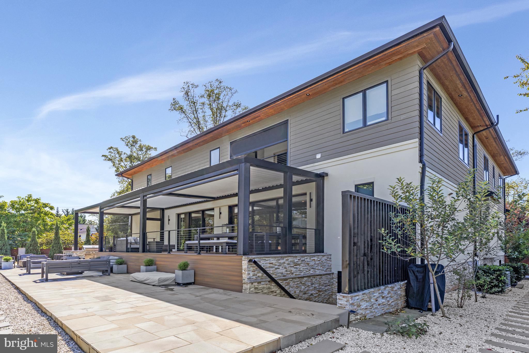 BROOKHAVEN - Residential